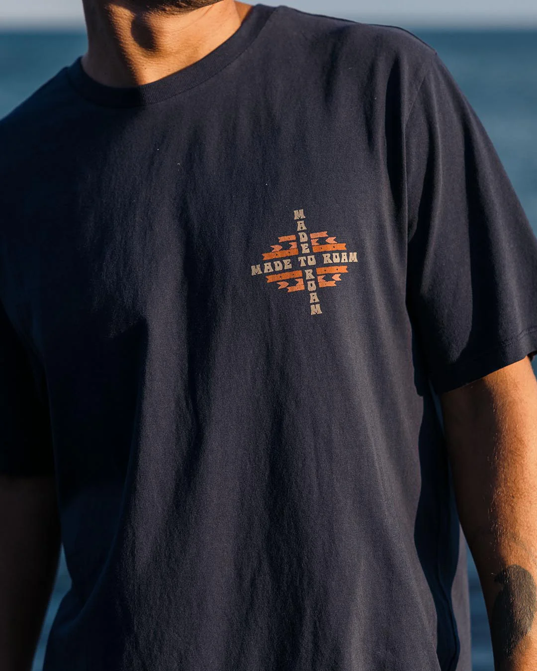 Oar T-Shirt - Deep Navy - Image 2