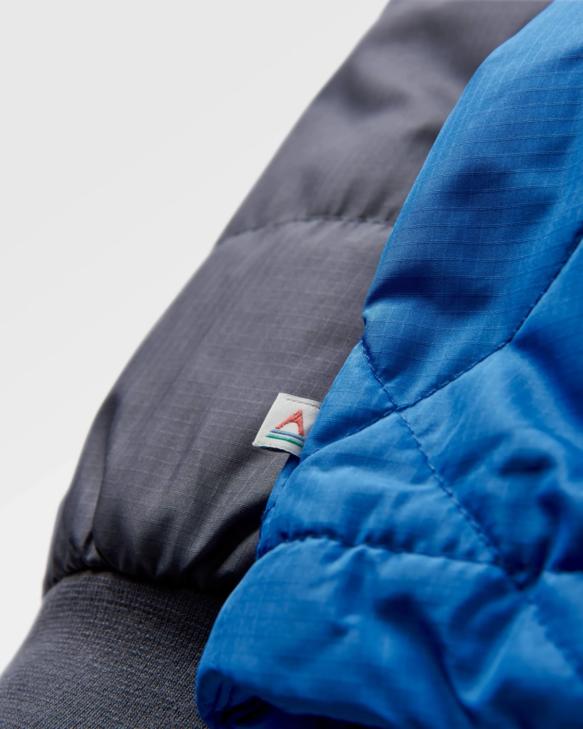 Oceanic Insulated Anorak - Azure Blue/Charcoal - Image 7