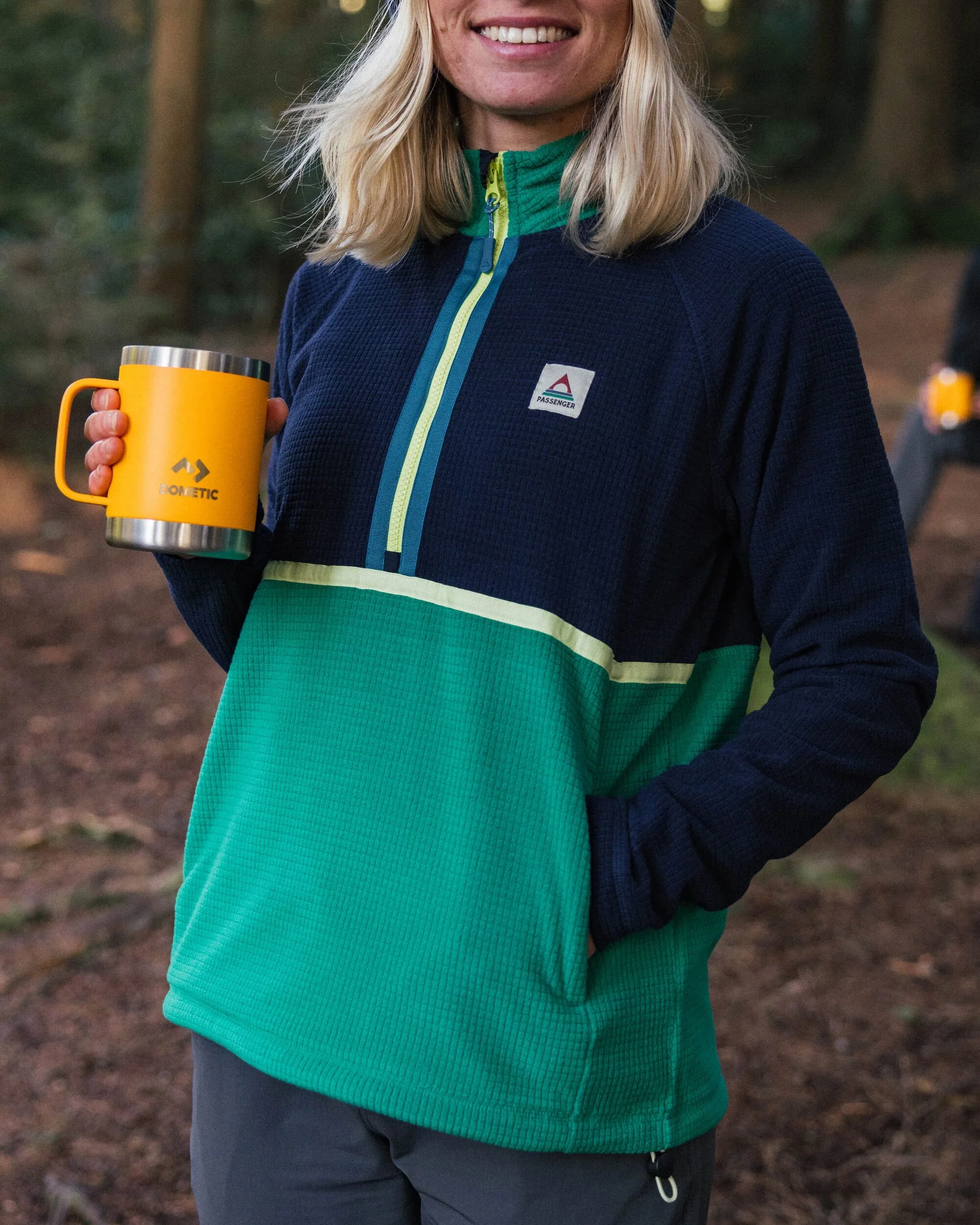 Off Trail Grid Polar Fleece - Rich Navy/Green Lake - Image 3
