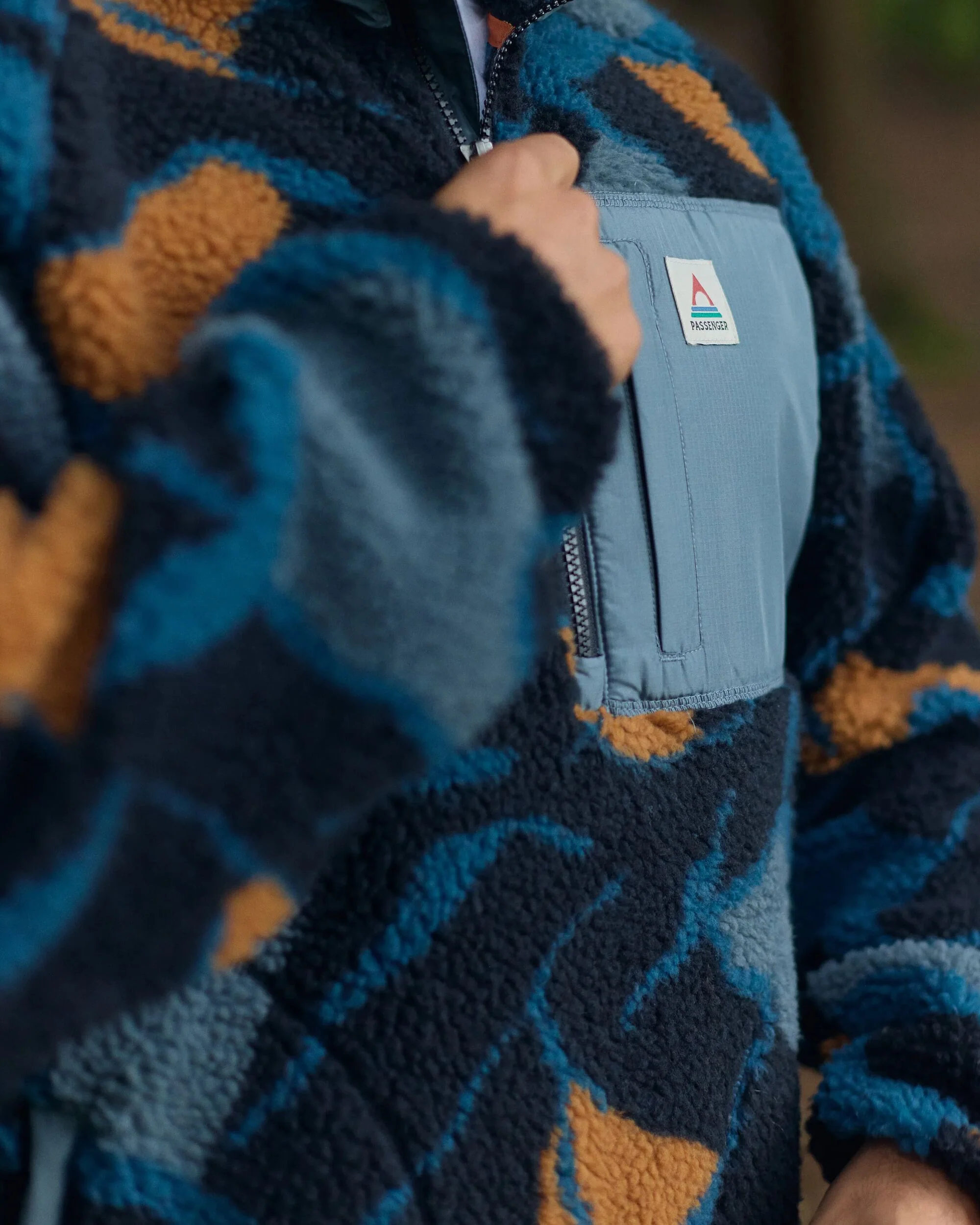 Offroad Sherpa 1/2 Zip Fleece - Abstract Trails Black - Image 3