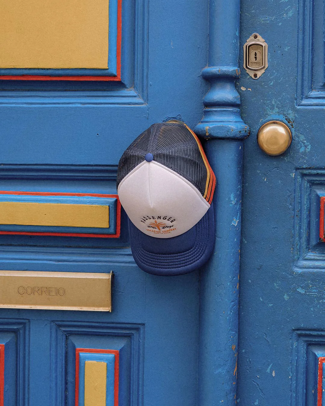 Onda Snapback Trucker Cap - True Blue - Image 2