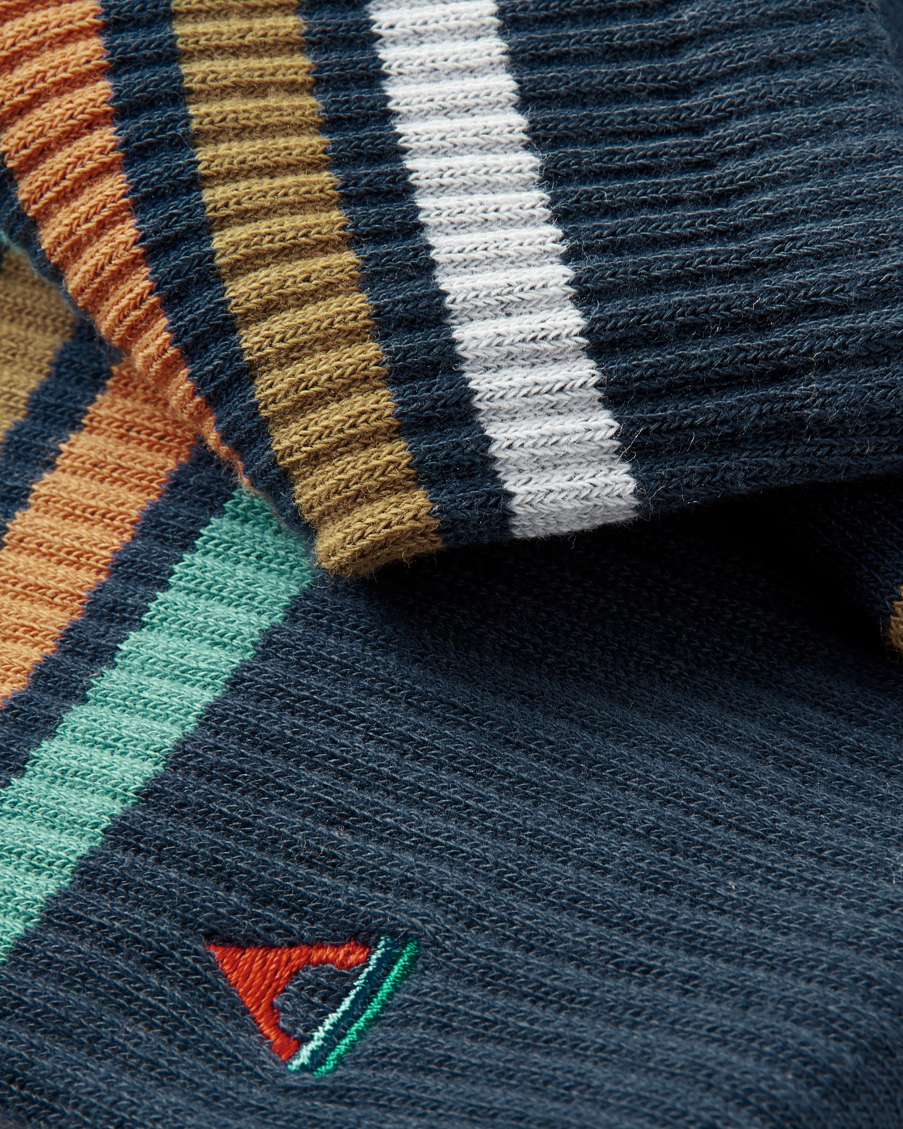 Classic Midweight Crew Socks - Navy - Image 5