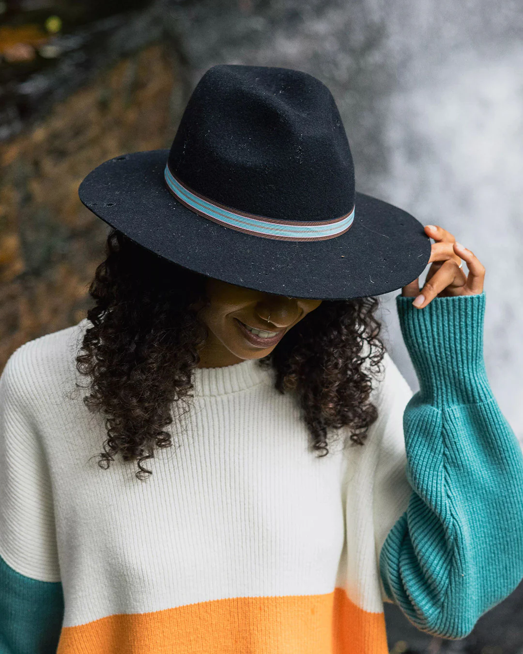 Outback Fedora - Black - Image 4