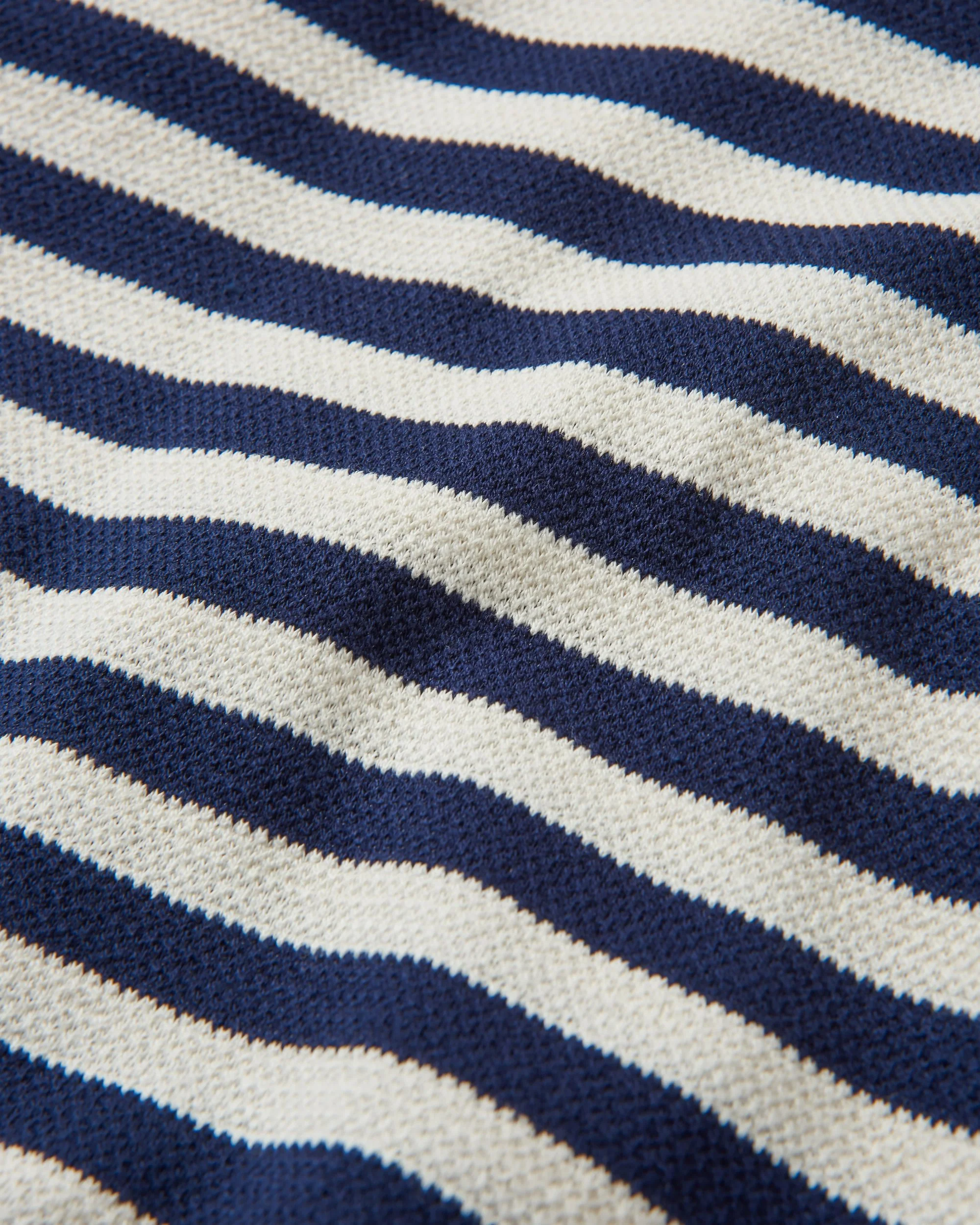 Panorama T-Shirt - Deep Navy - Image 6