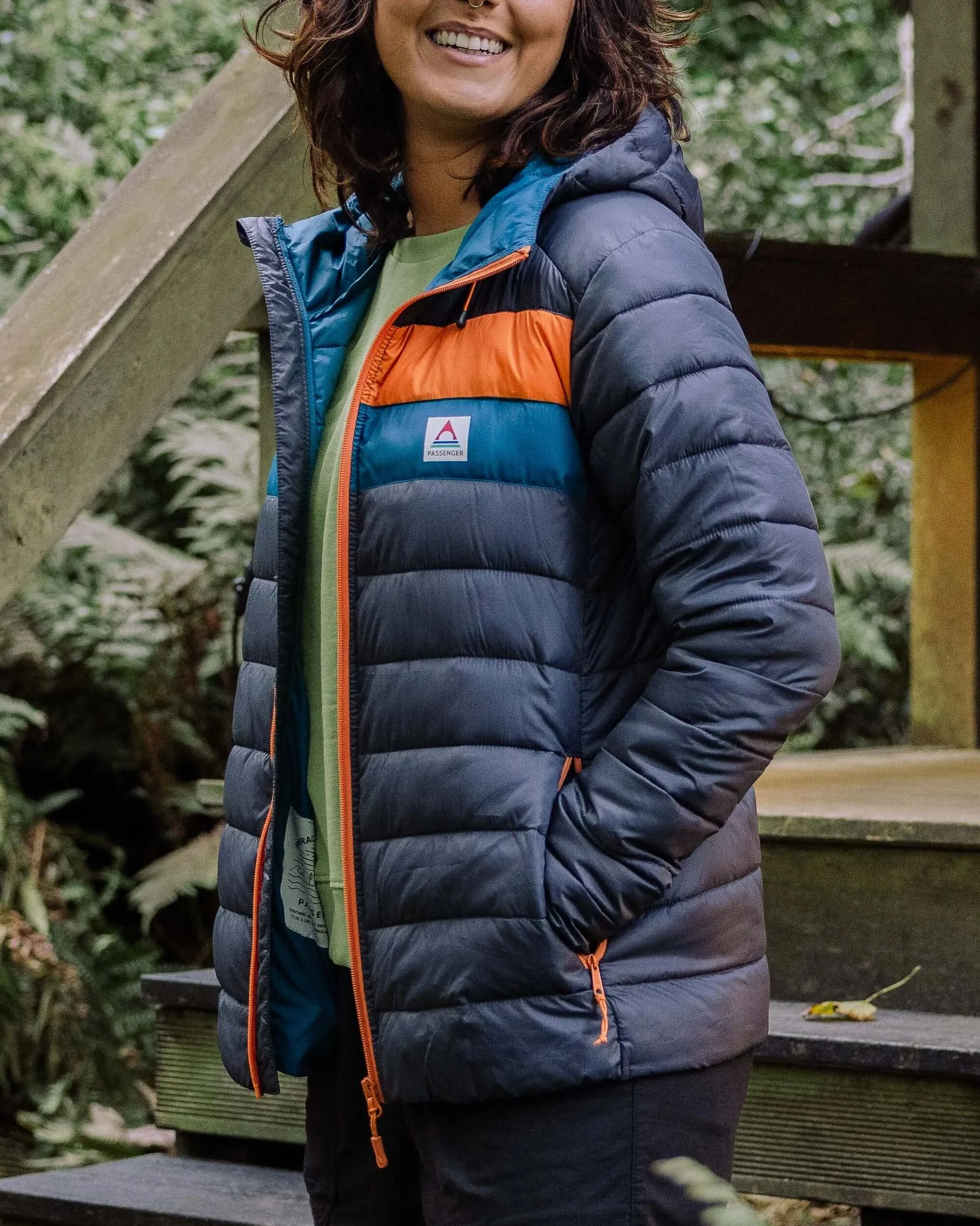Pow 2.0 Insulated Jacket - Charcoal - Image 4