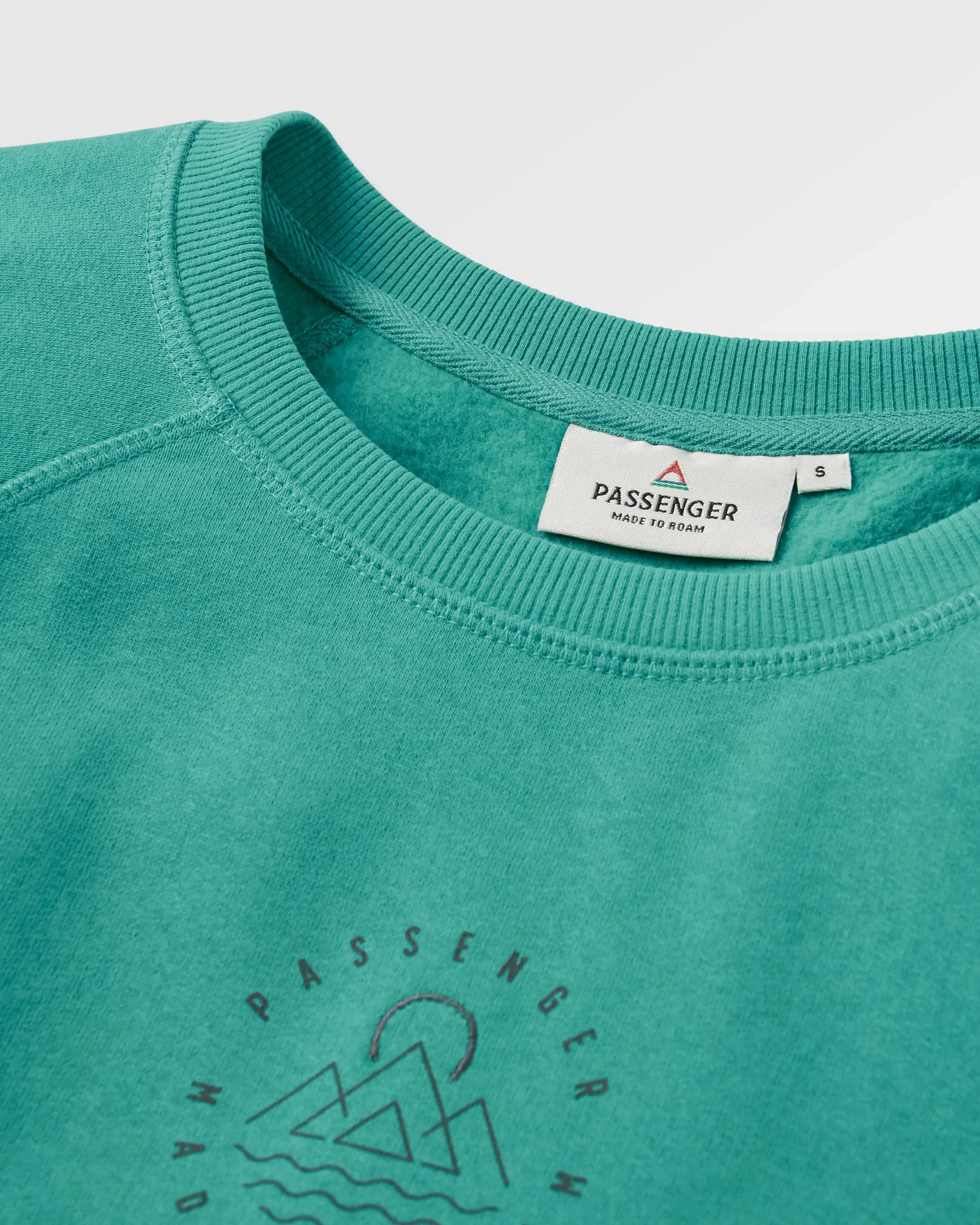Remote Sweatshirt - Greenlake - Image 6