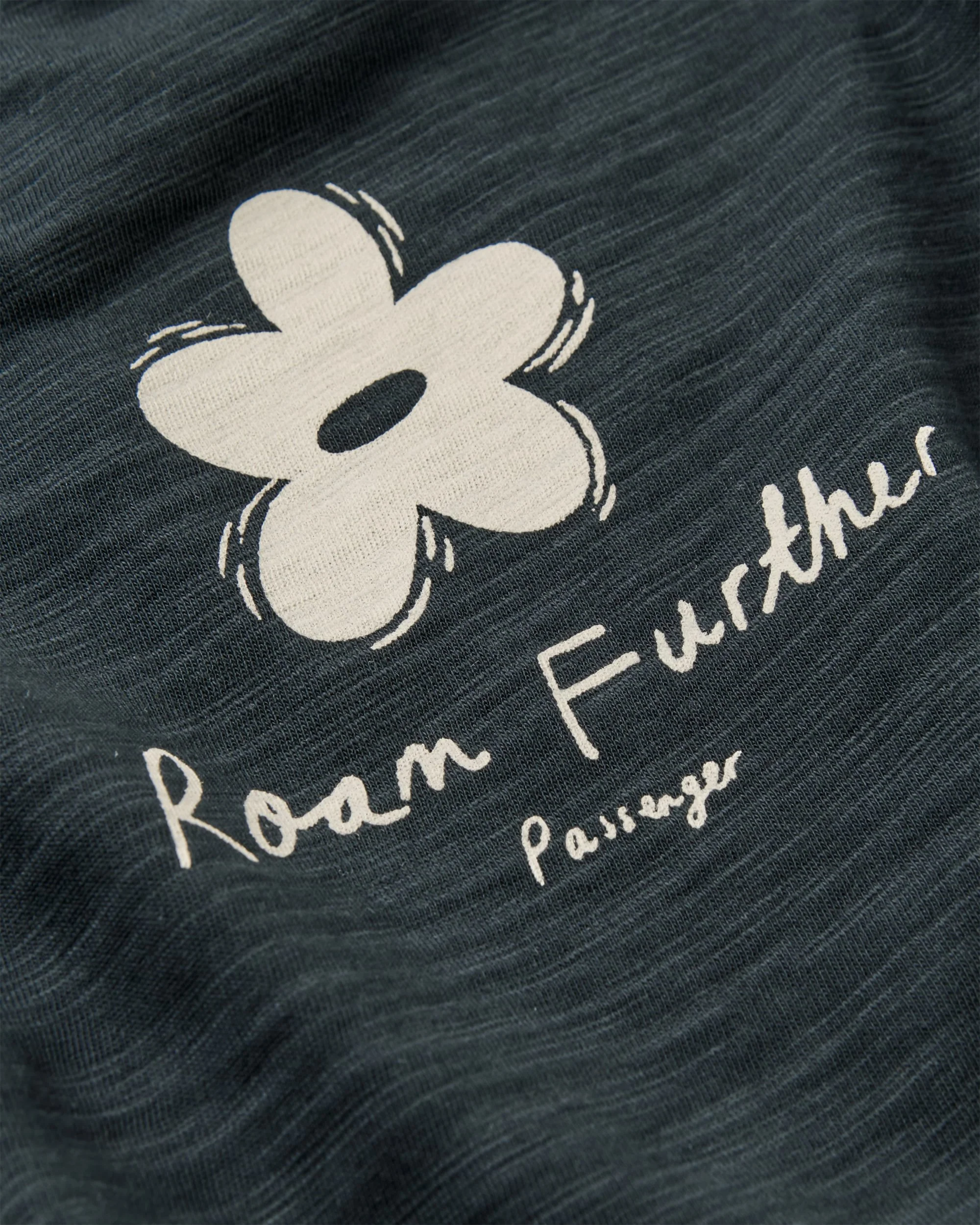 Roam Further T-Shirt - Black - Image 3