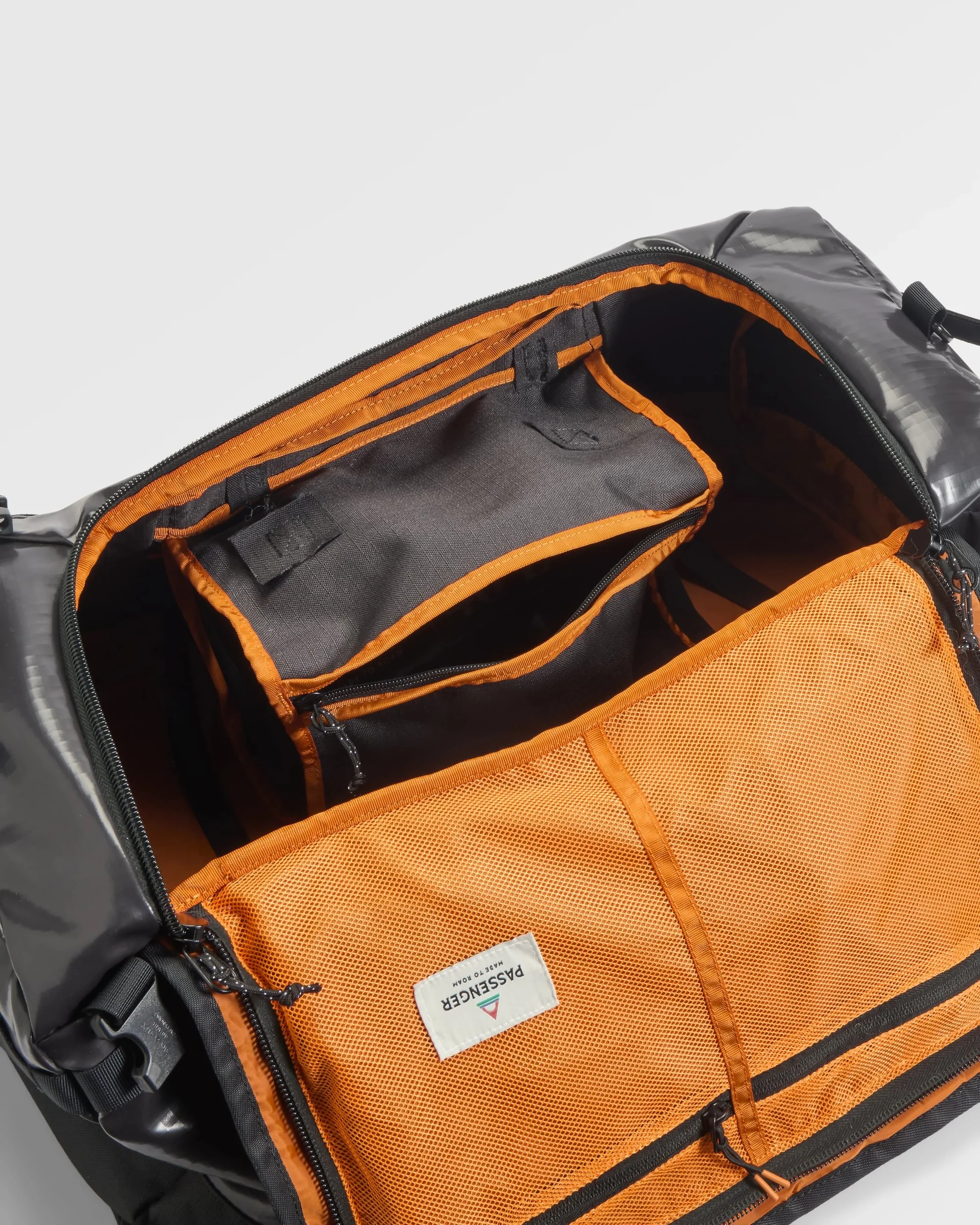 Roamer 40L Duffel Bag - Phantom Black - Image 11