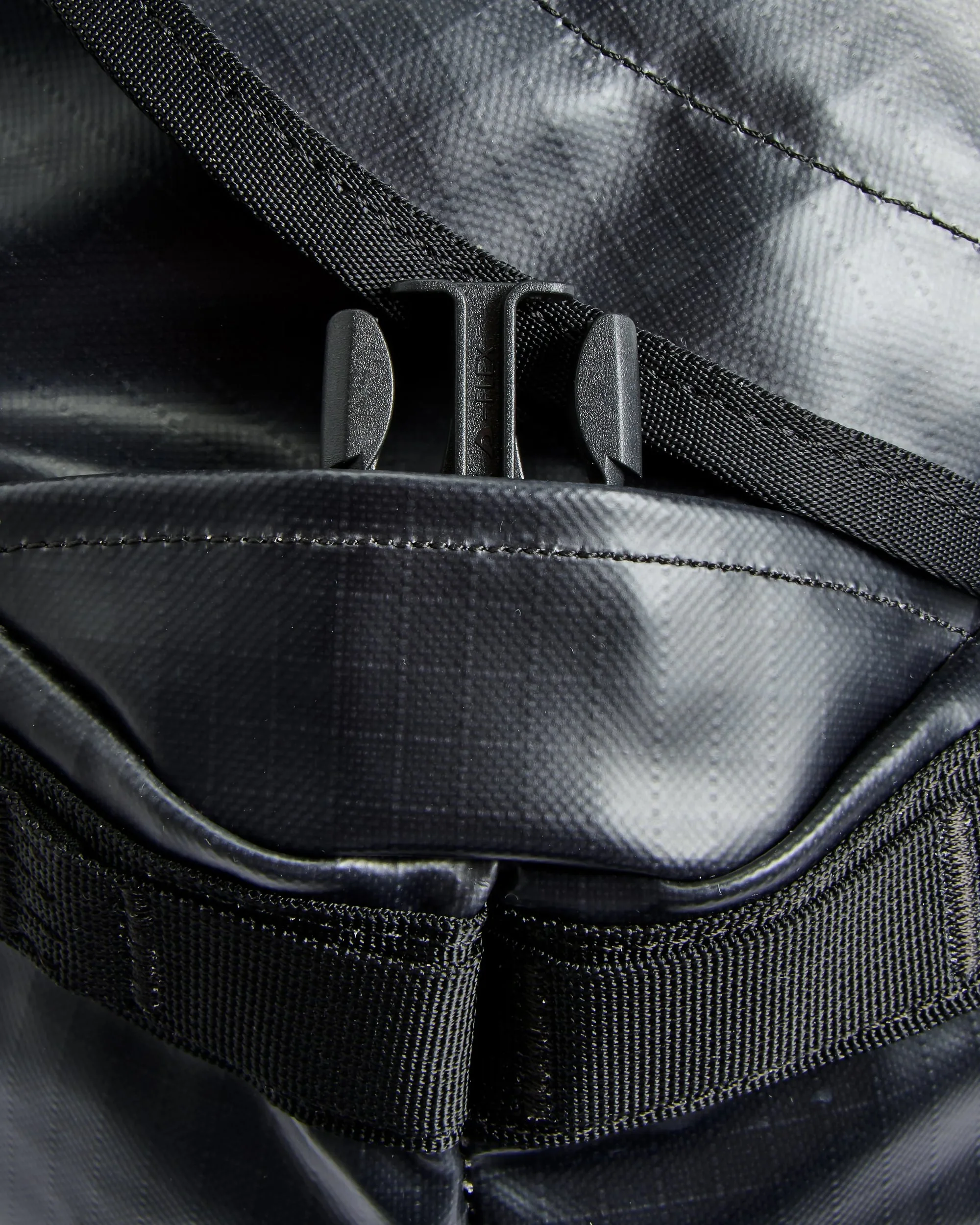Roamer 60L Duffel Bag - Phantom Black - Image 11