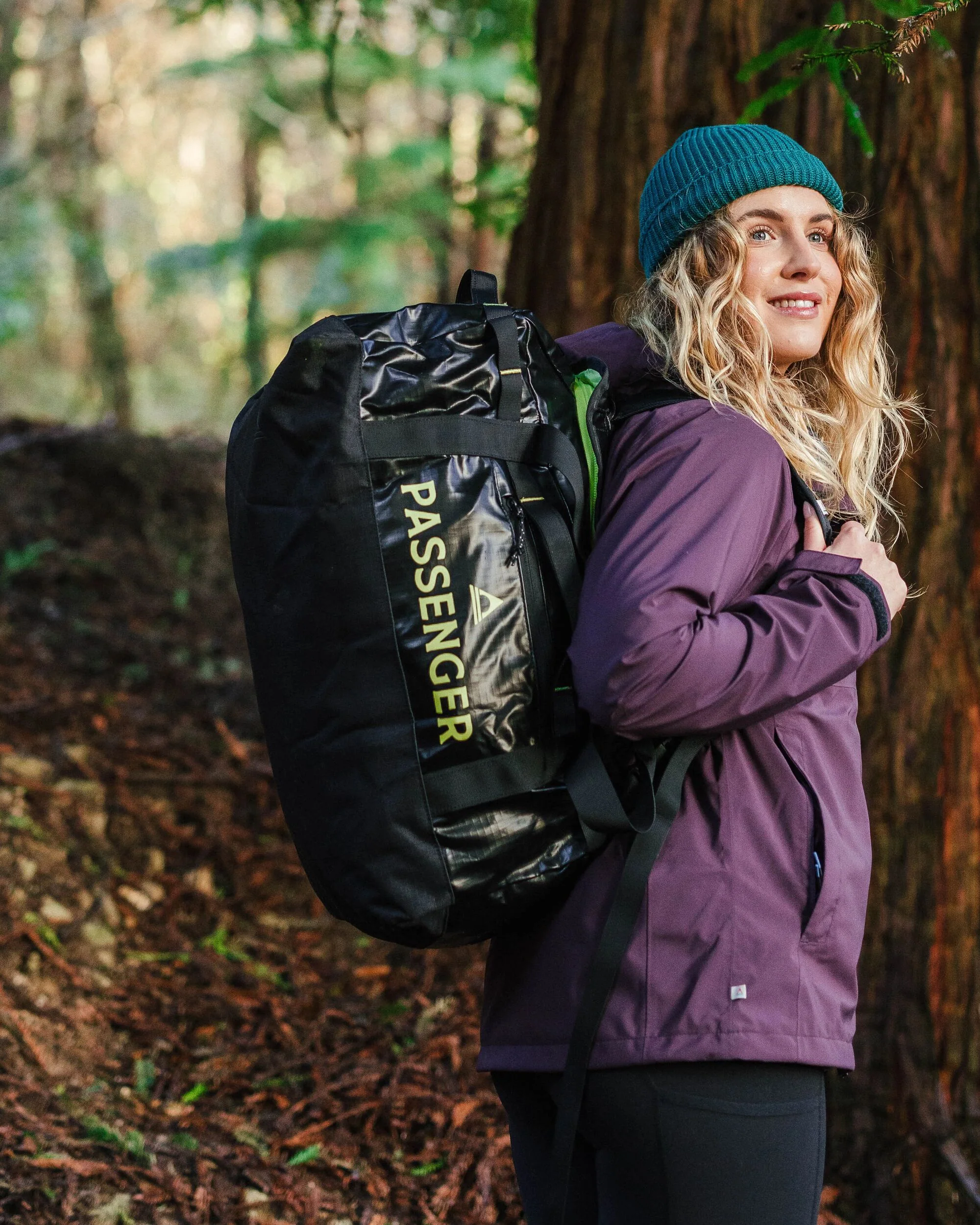 Roamer 60L Duffel Bag - Black - Image 4