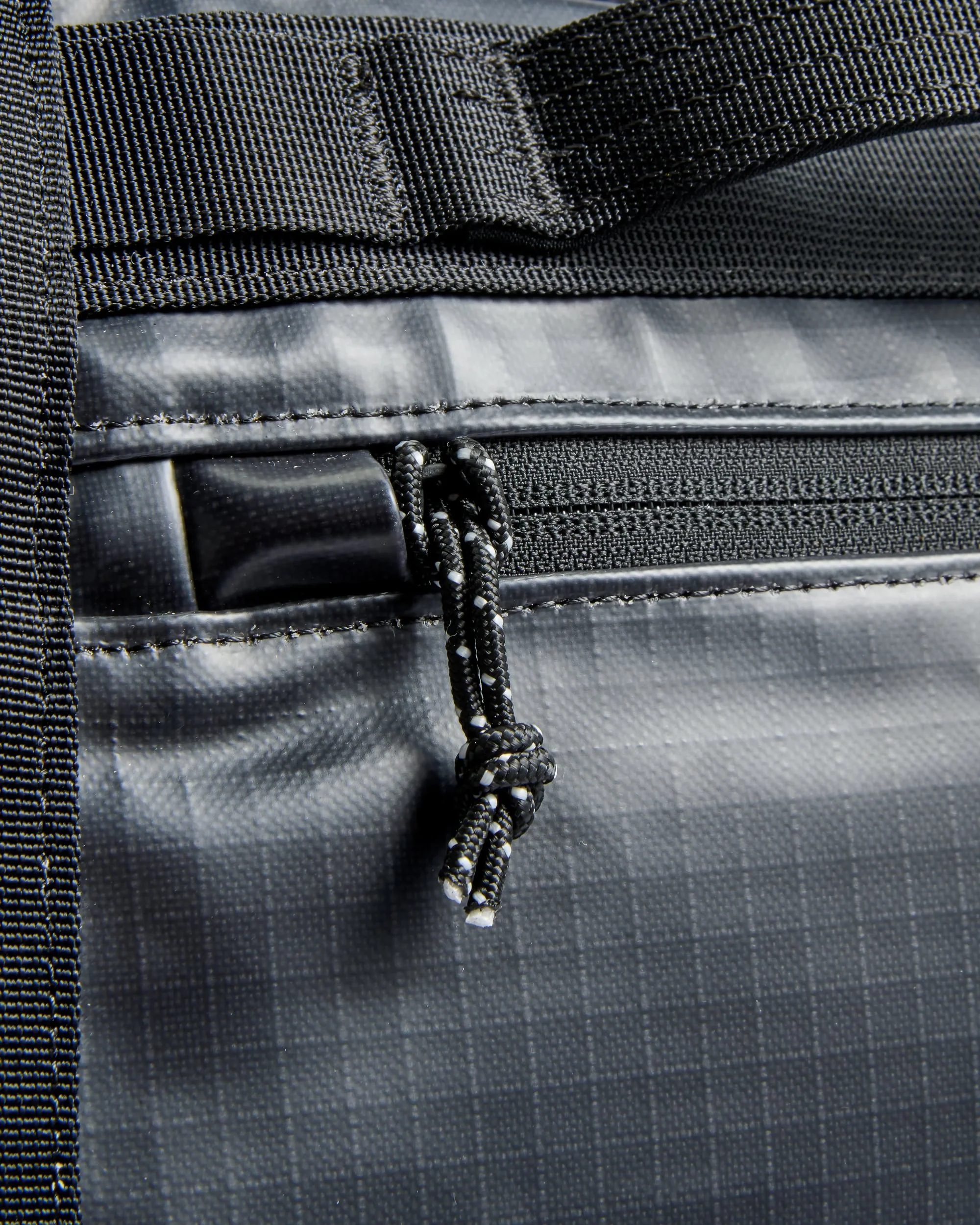 Roamer 80L Duffel Bag - Phantom Black - Image 11