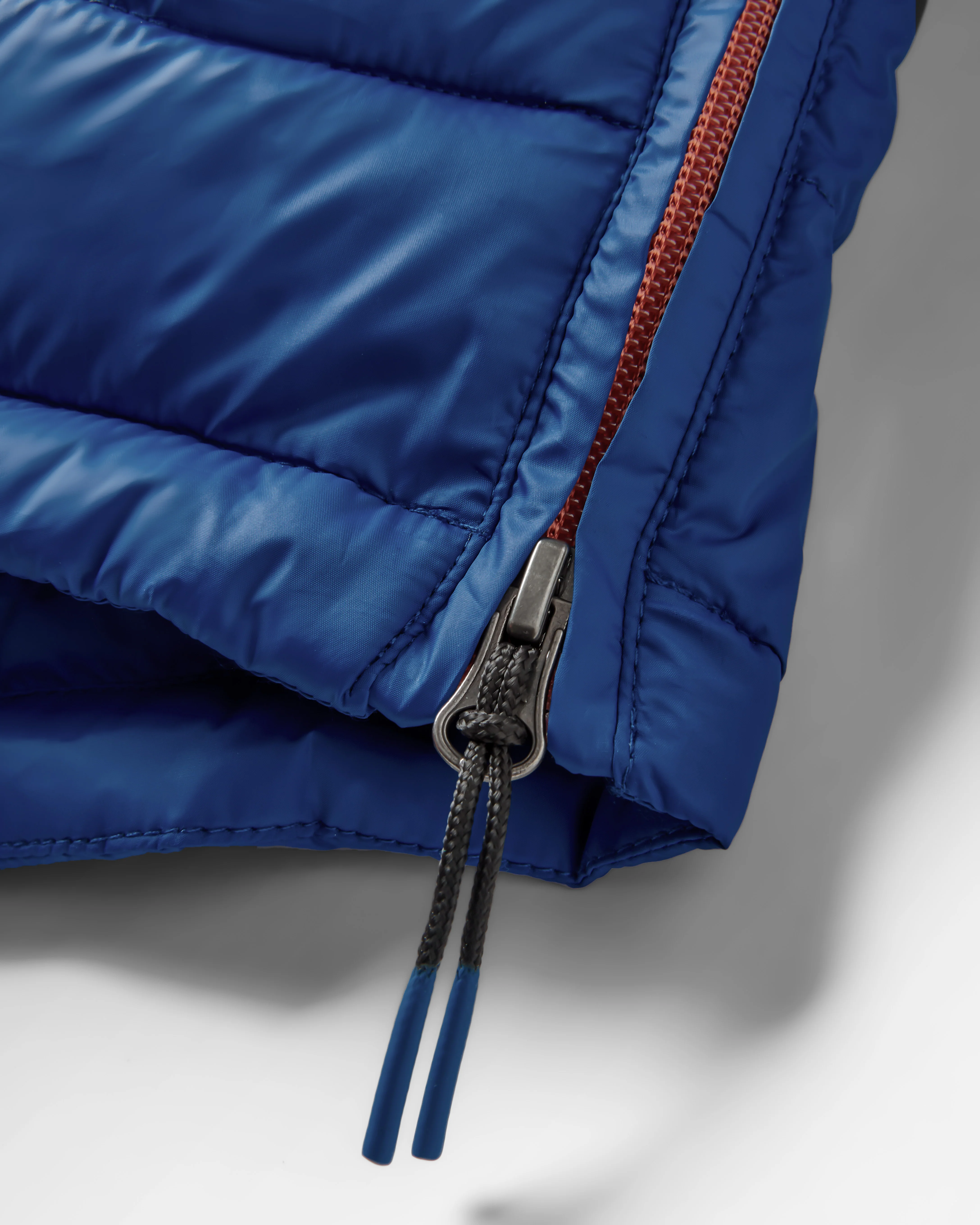 Roamer Insulated Overhead Jacket - Rich Navy/Cobalt - Image 9