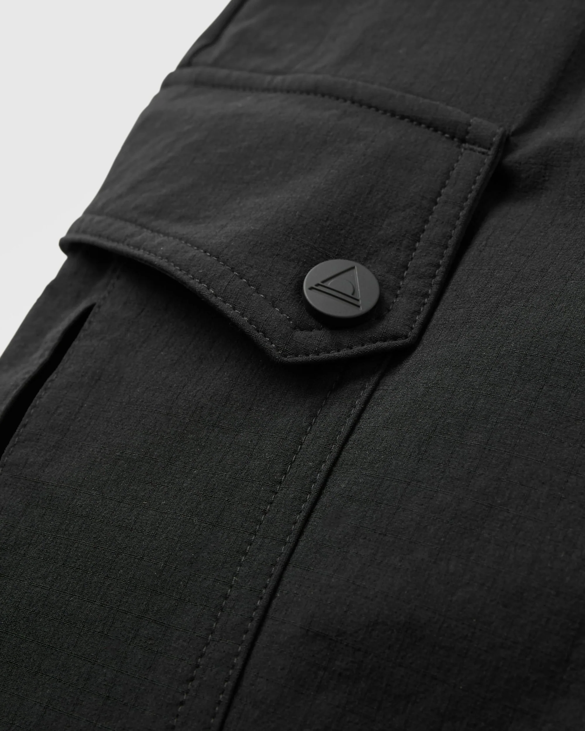 Sandstone Trail Short - Black - Image 10