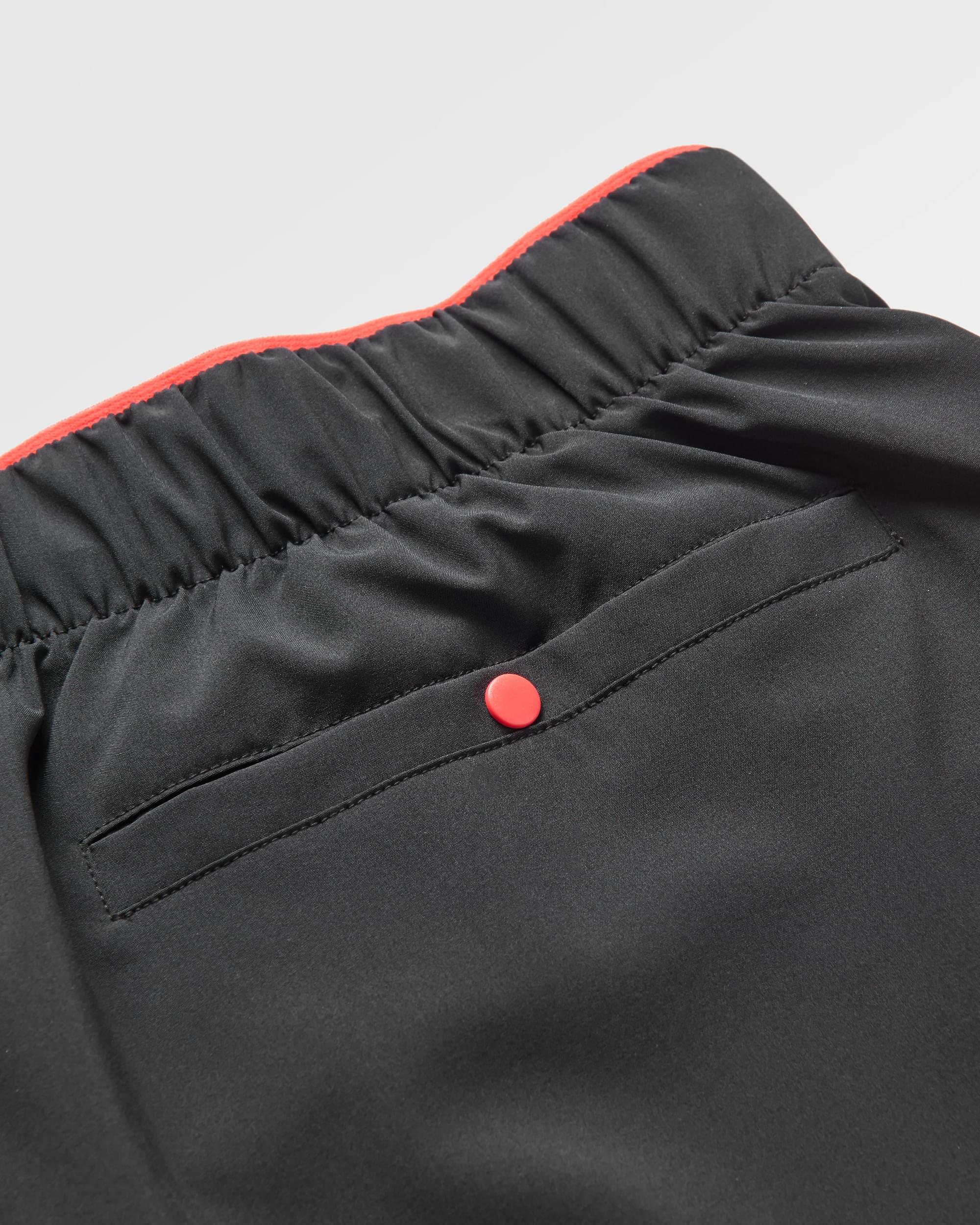 Sandune Trail Short - Black - Image 6