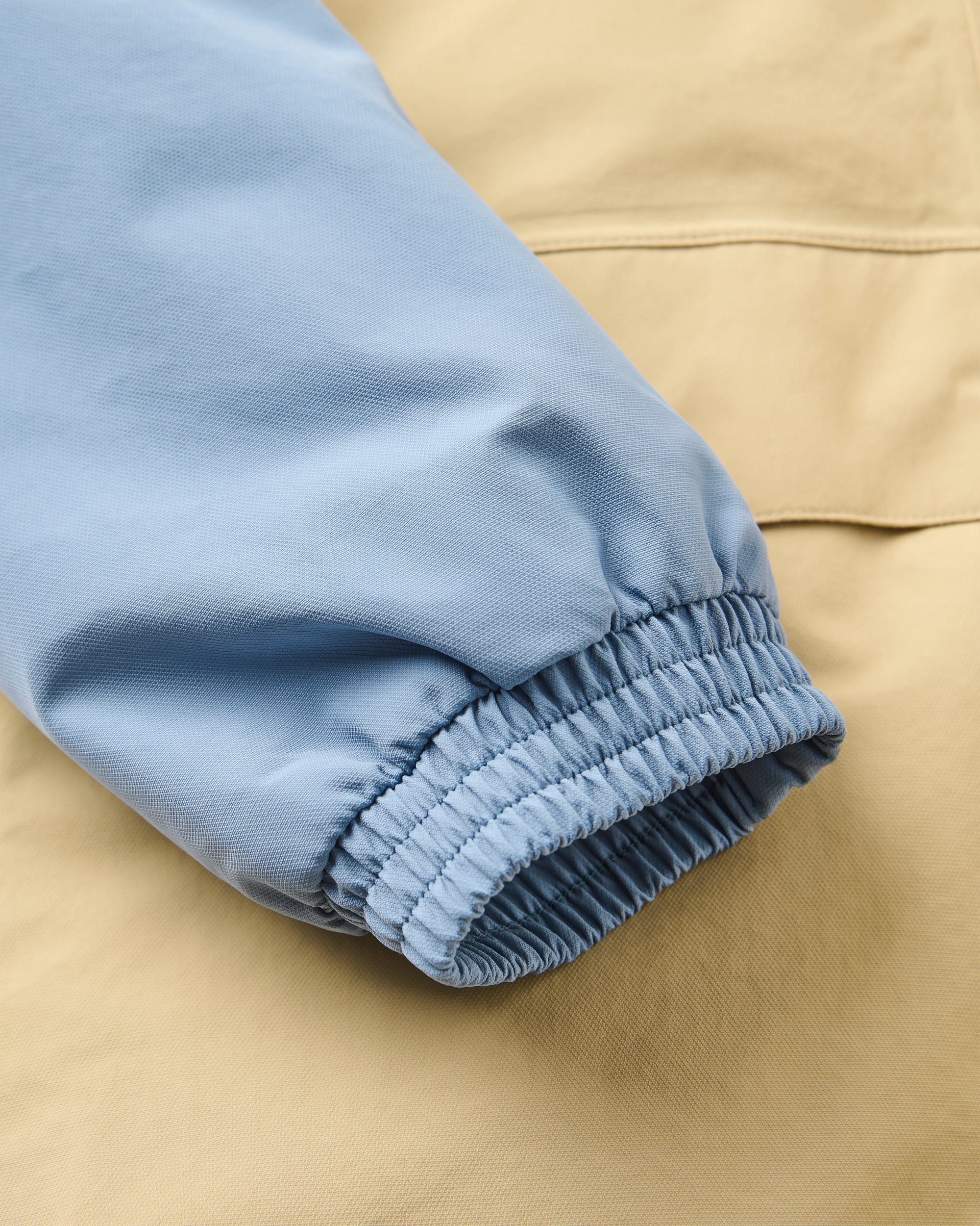 Serein Waterproof Jacket - Faded Denim/Desert - Image 11