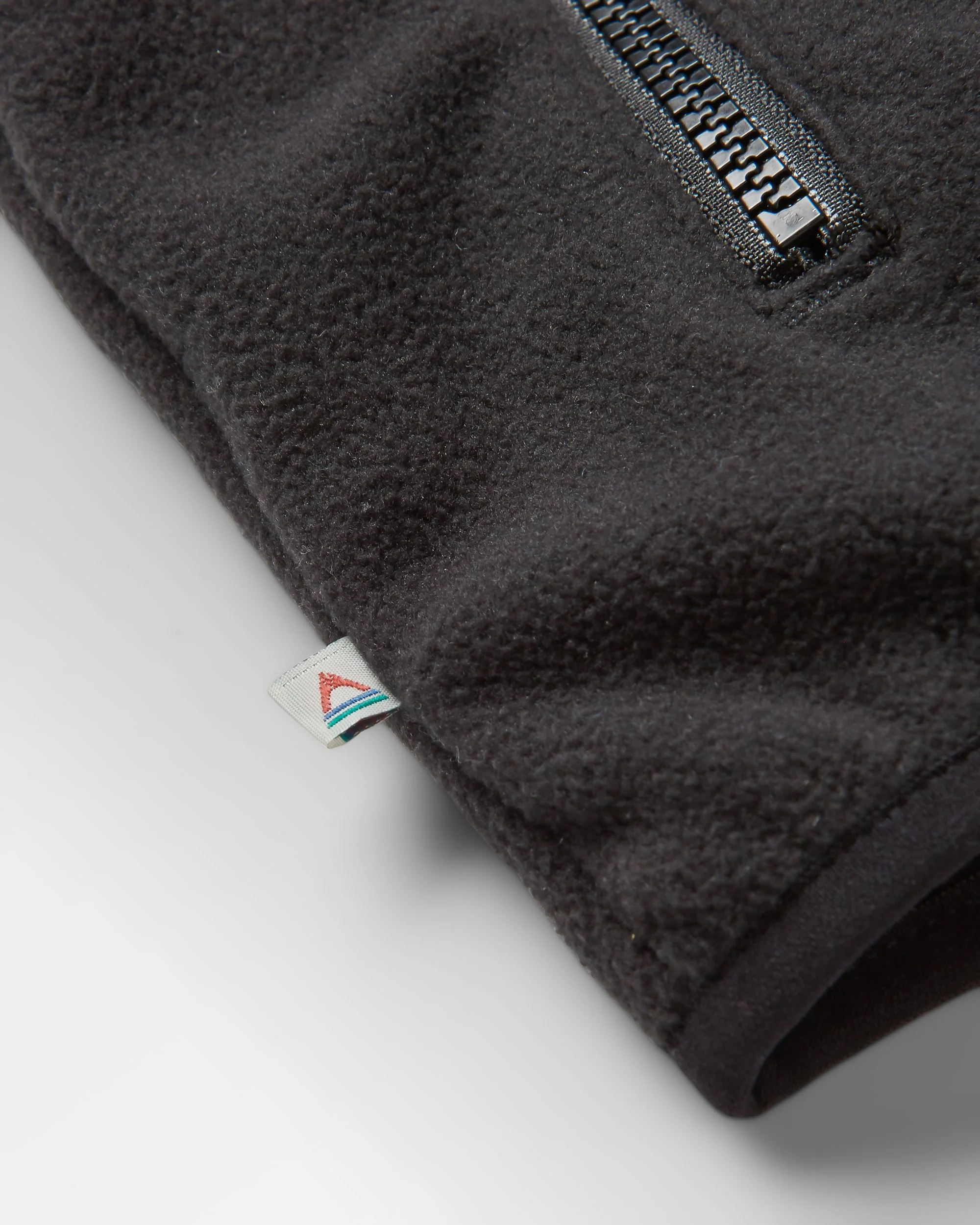 Set Off Polar 1/4 Zip Fleece - Mountain Geo Charcoal - Image 7