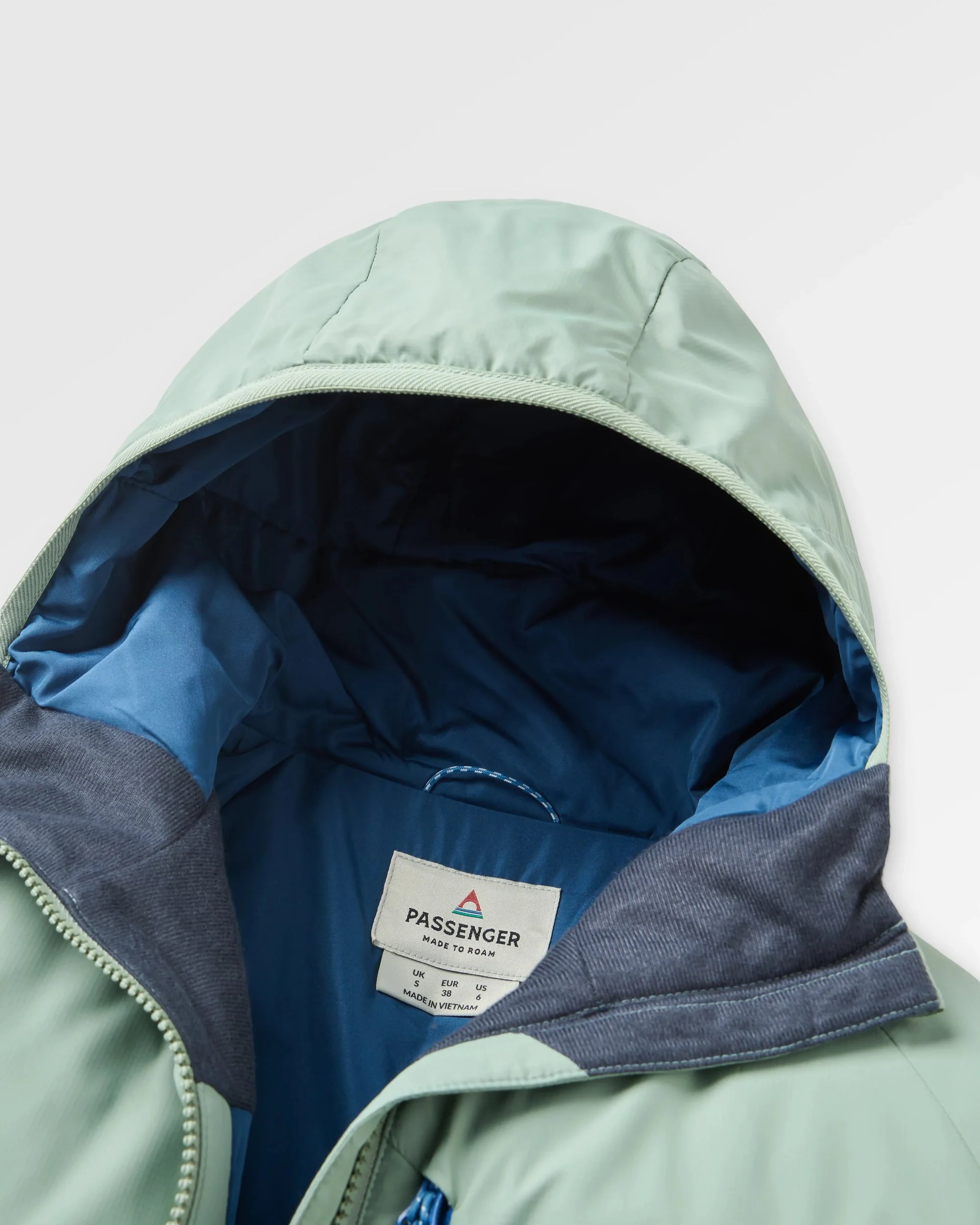 Shasta Lightweight Thermore® Insulated Jacket - Pistachio - Image 6