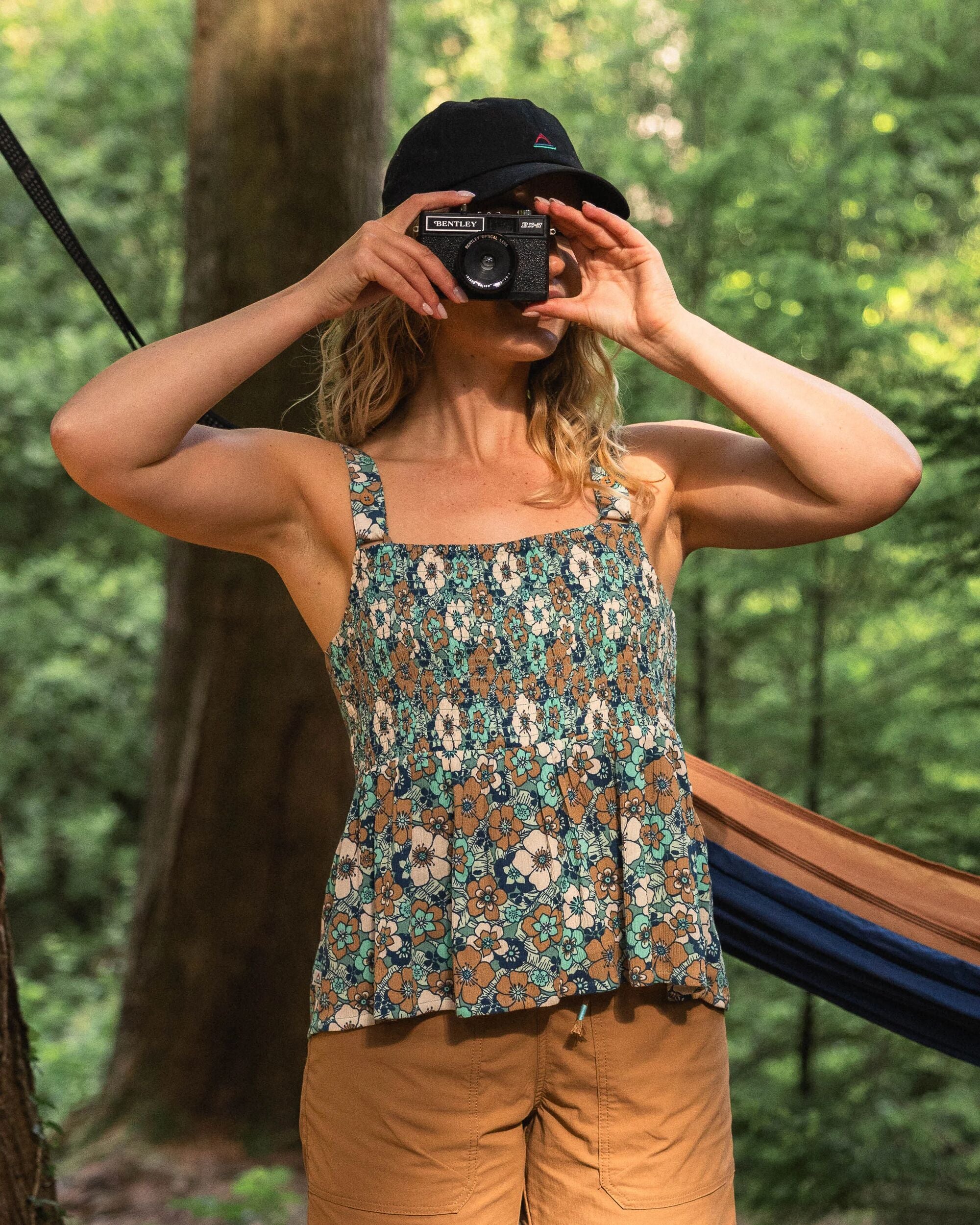 Soleis Woven Cami - Vintage Floral Aqua - Image 4