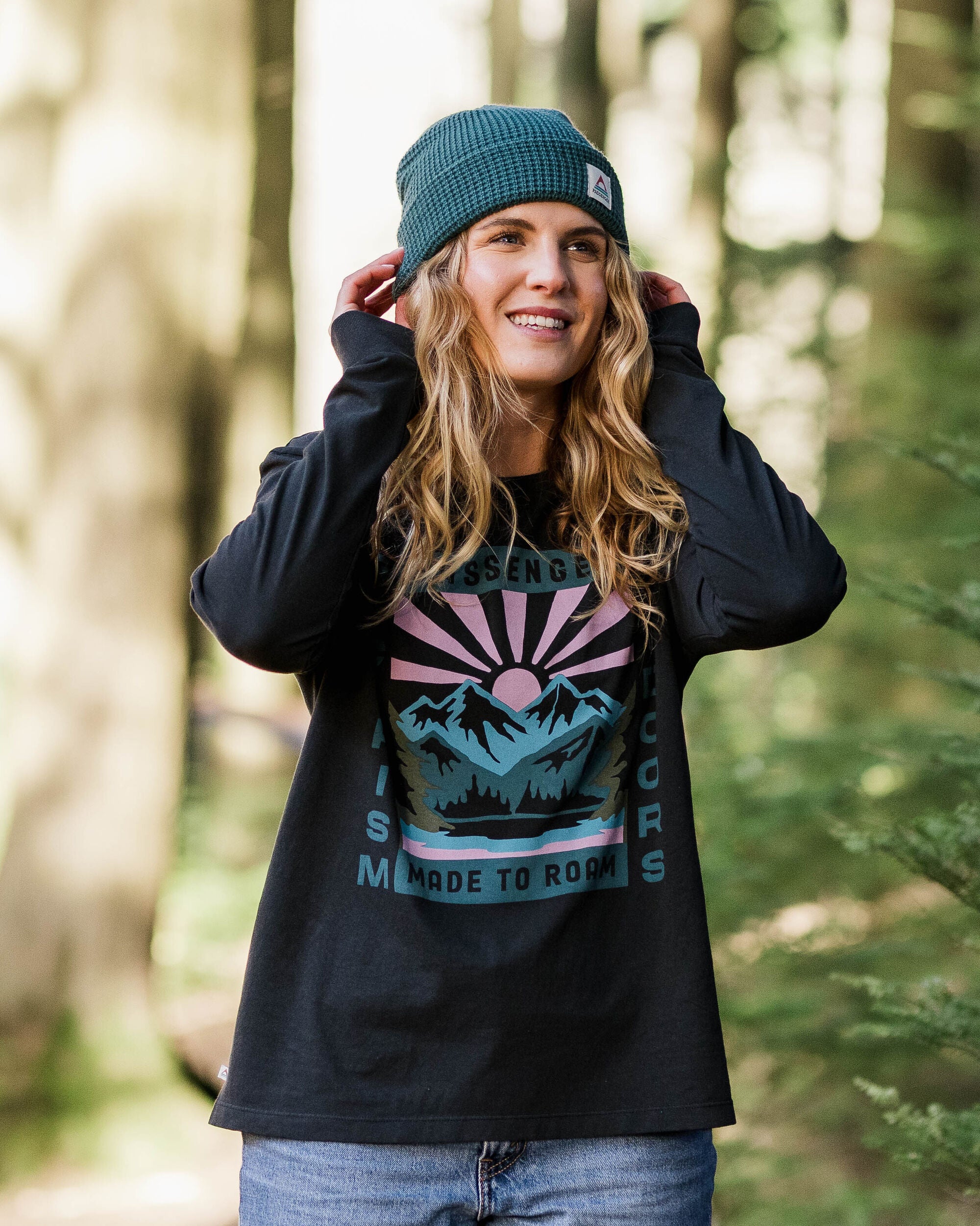 Solitude Oversized LS T-Shirt - Black - Image 4