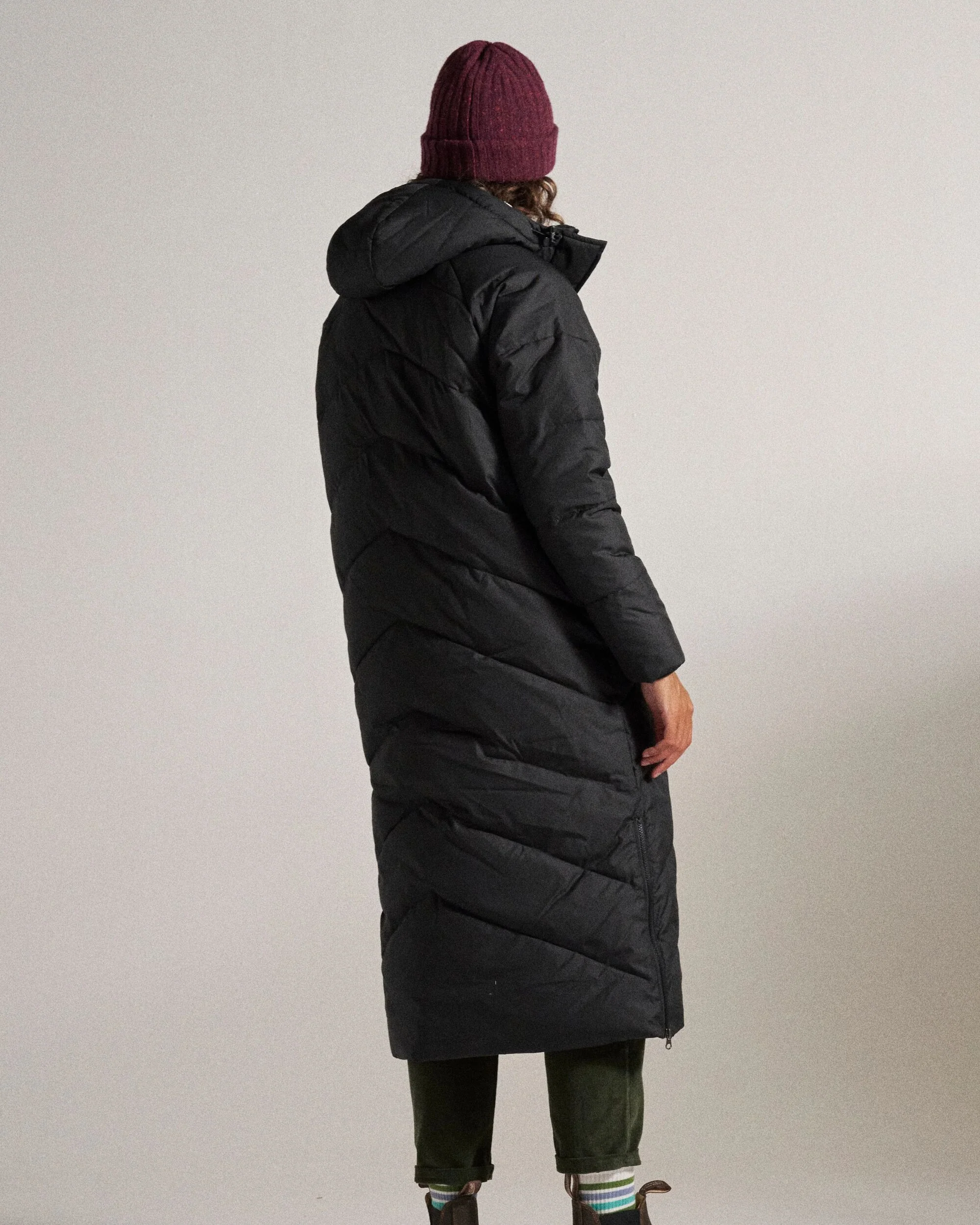 Tasman Long Insulated Jacket - Black - Image 5