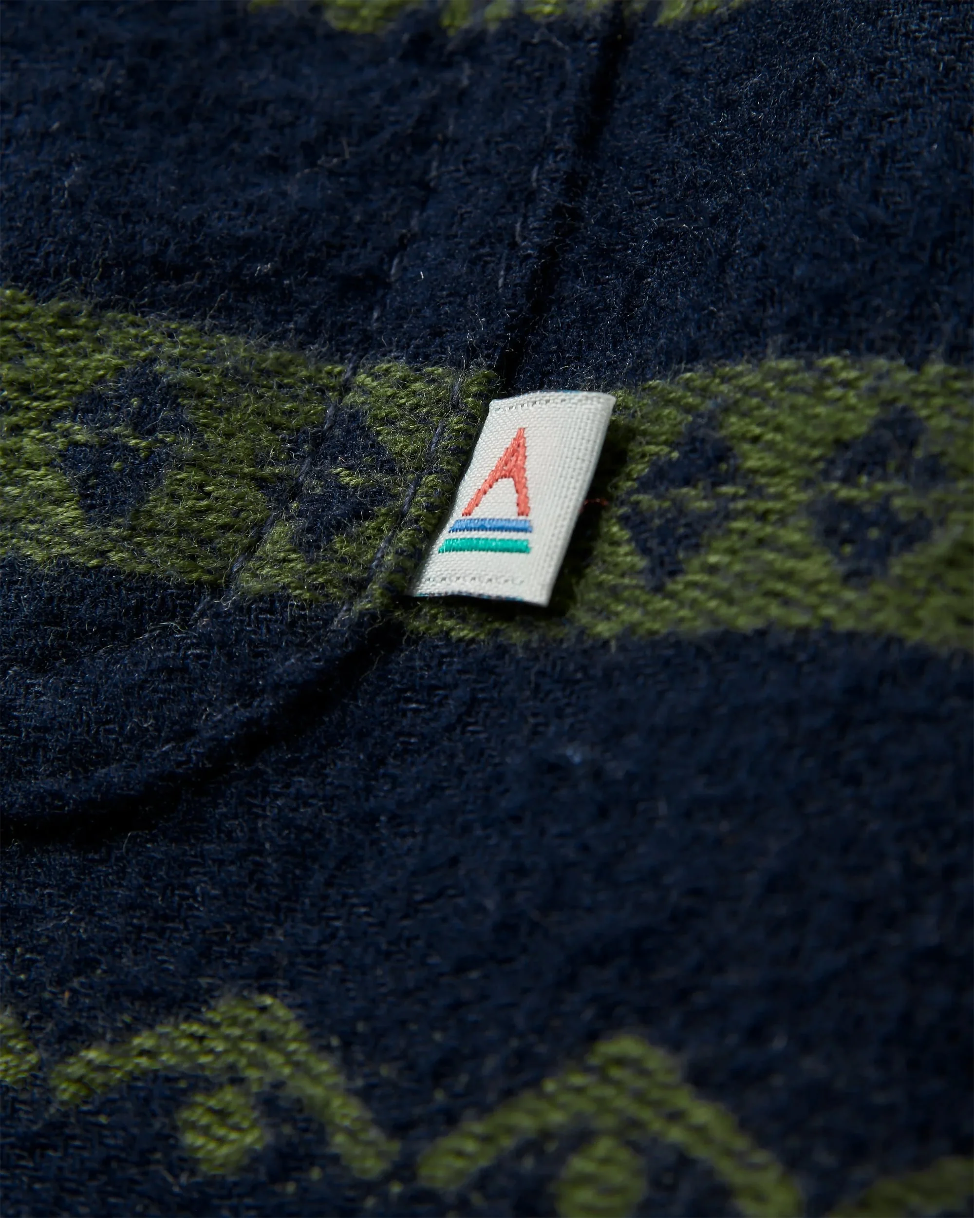 Taupo Organic Cotton Shirt - Rich Navy - Image 9