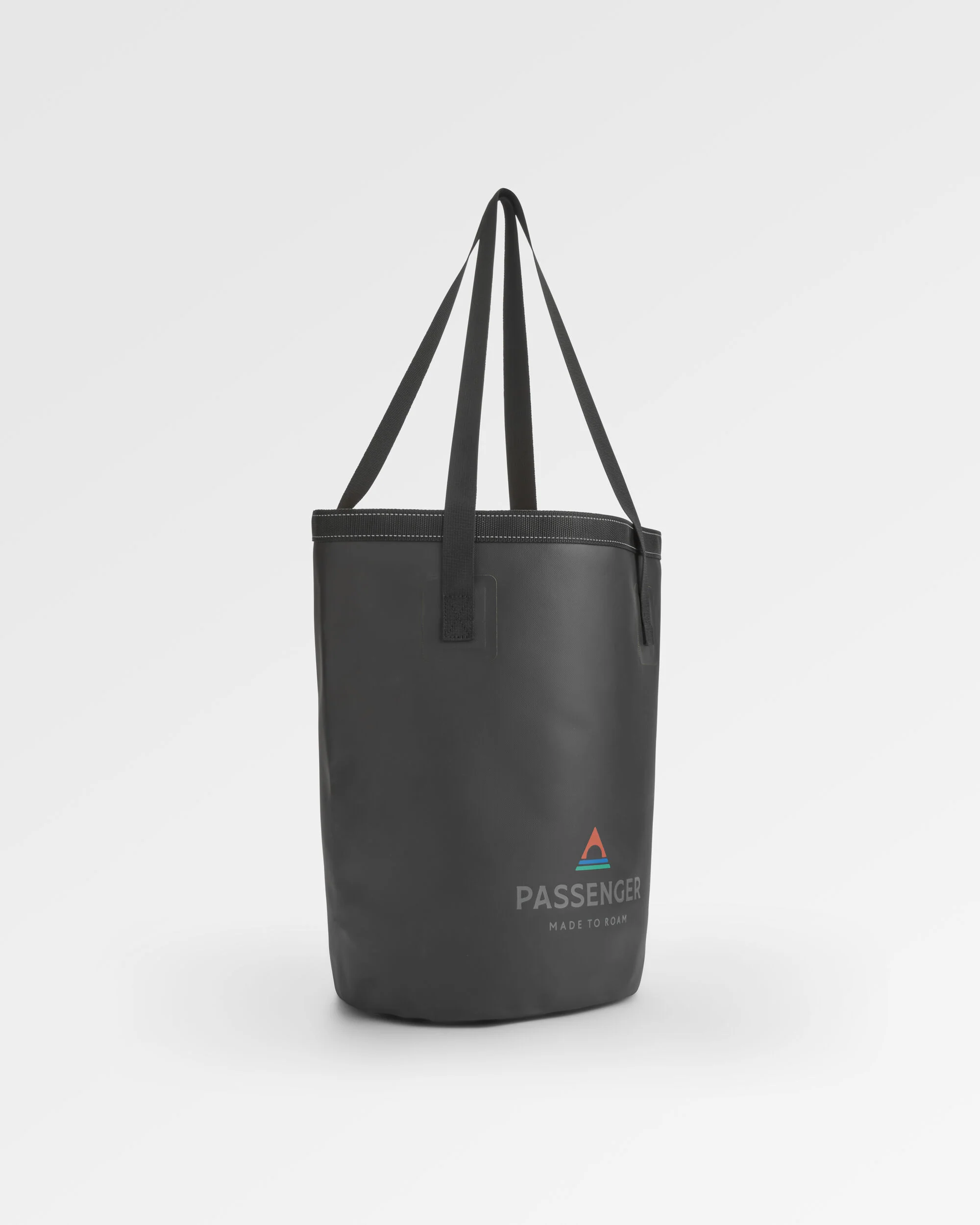 Tide 30L Bucket Bag - Black - Image 4
