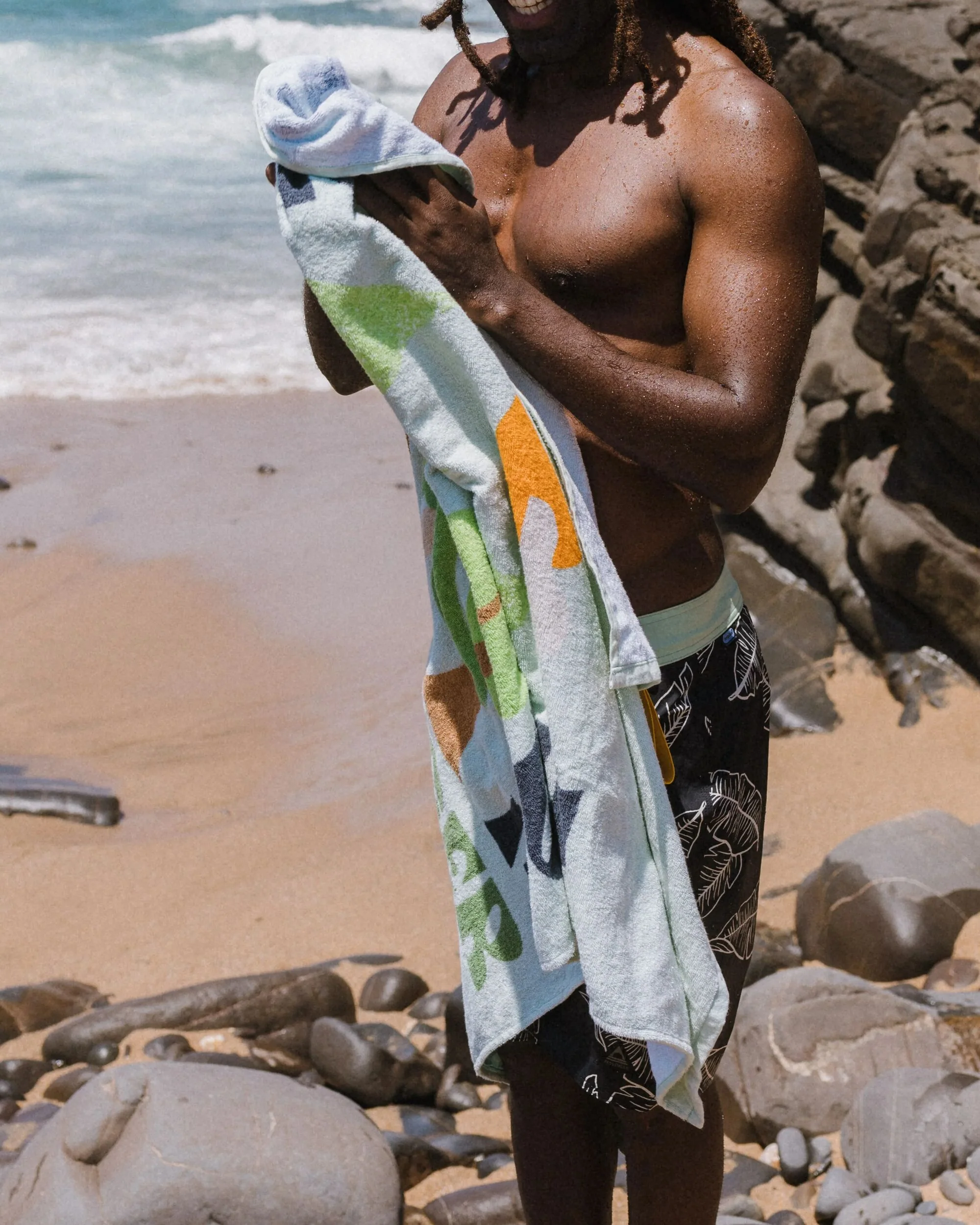 Tideline Organic Cotton Beach Towel - Spearmint - Image 3