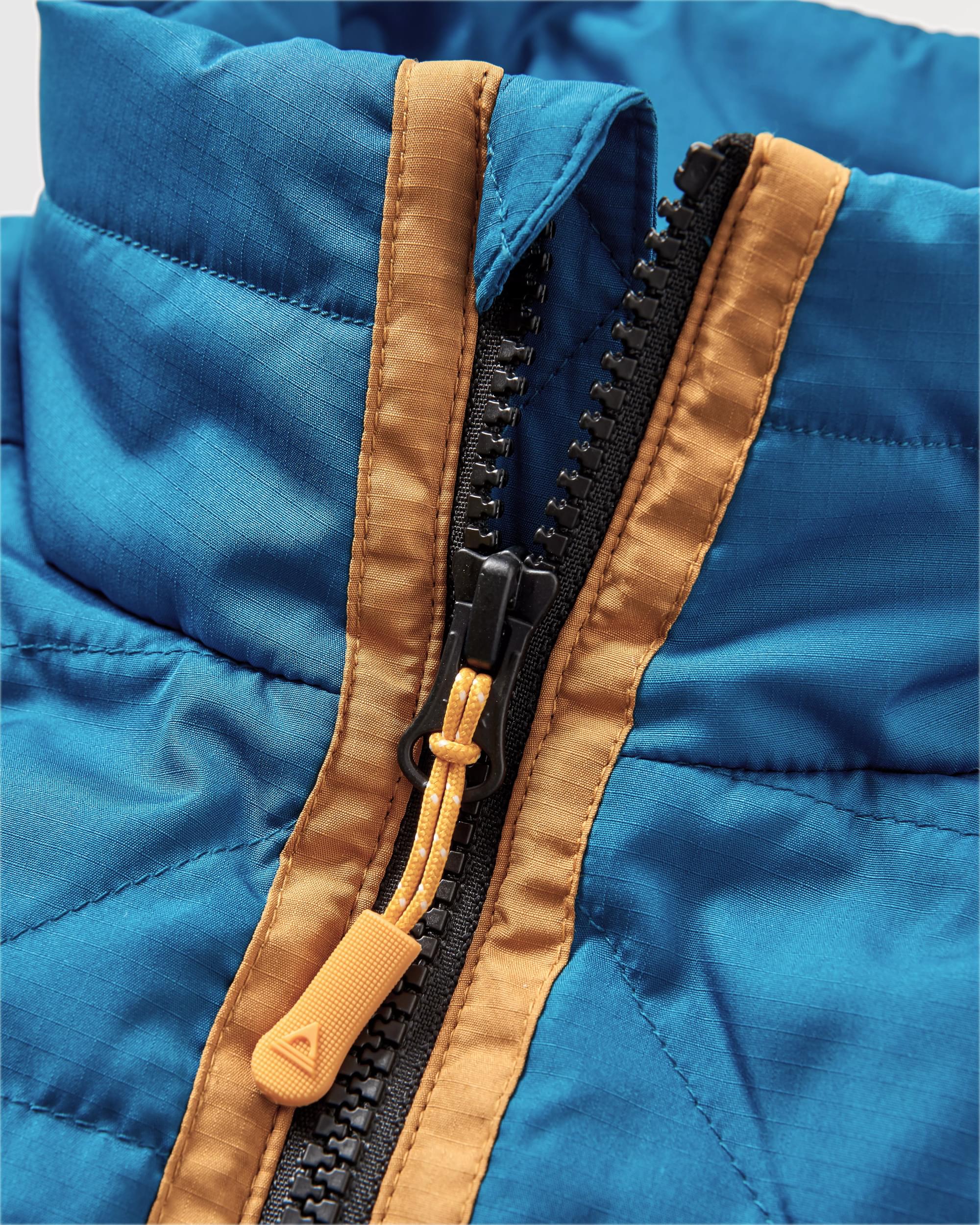 Trace Thermore® Insulated Jacket - Corsair Blue/ Jungle Green - Image 10