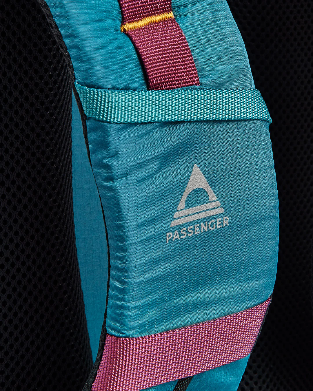 Track 20L Backpack - Mediterranean - Image 19