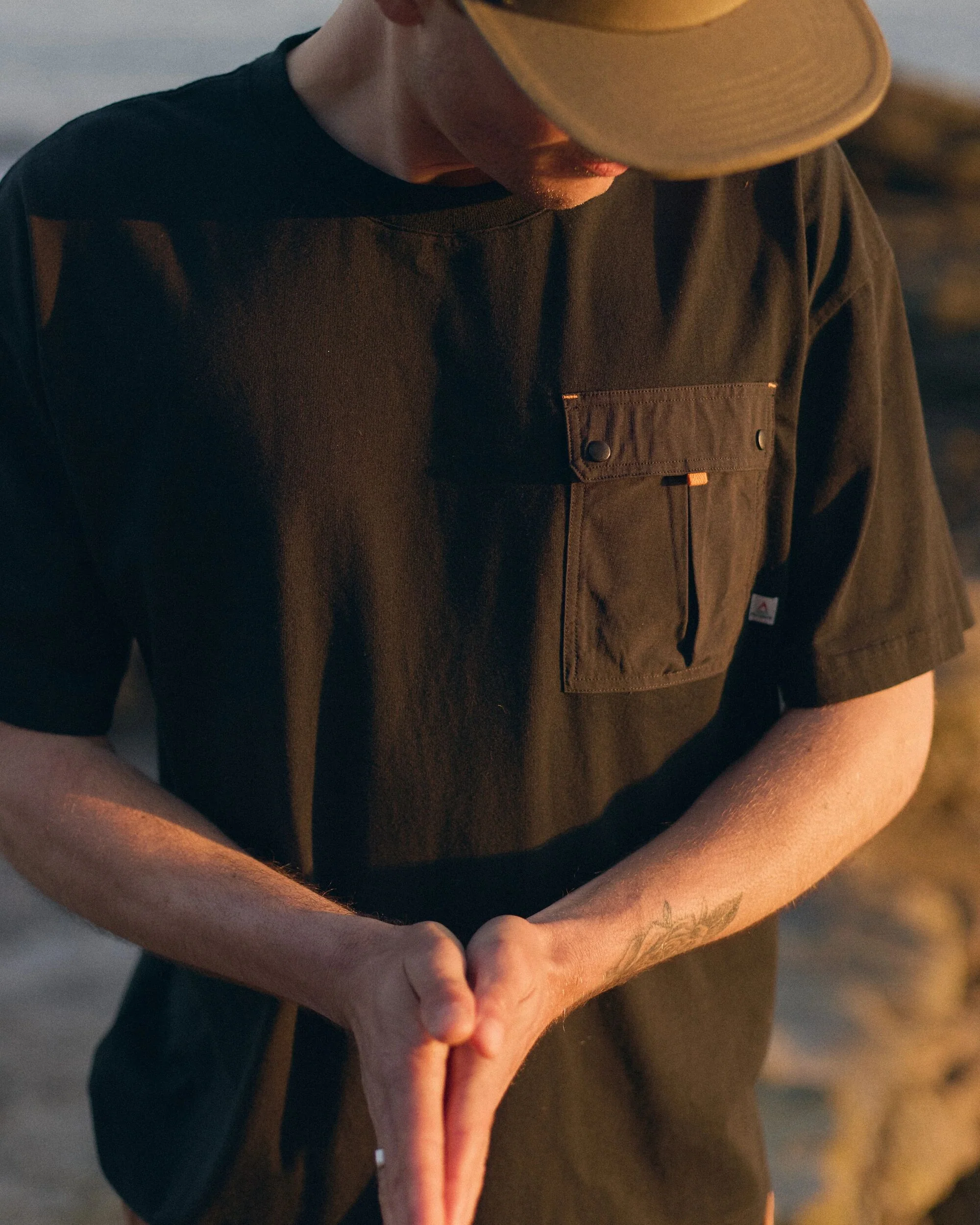 Travel Pocket Relaxed Fit T-Shirt - Black - Image 4