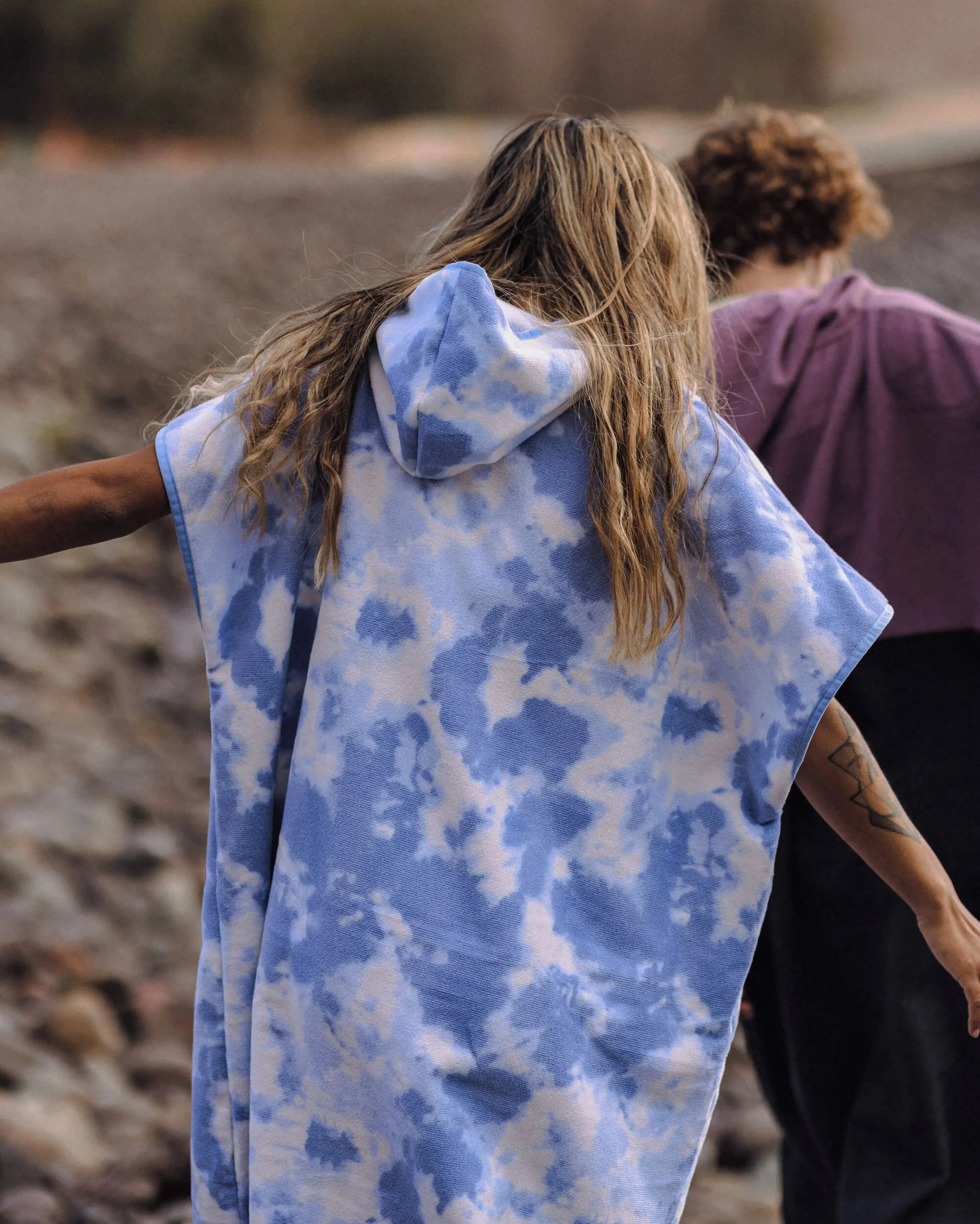 Tulum Towel Poncho - Tie Dye Cornflower - Image 3