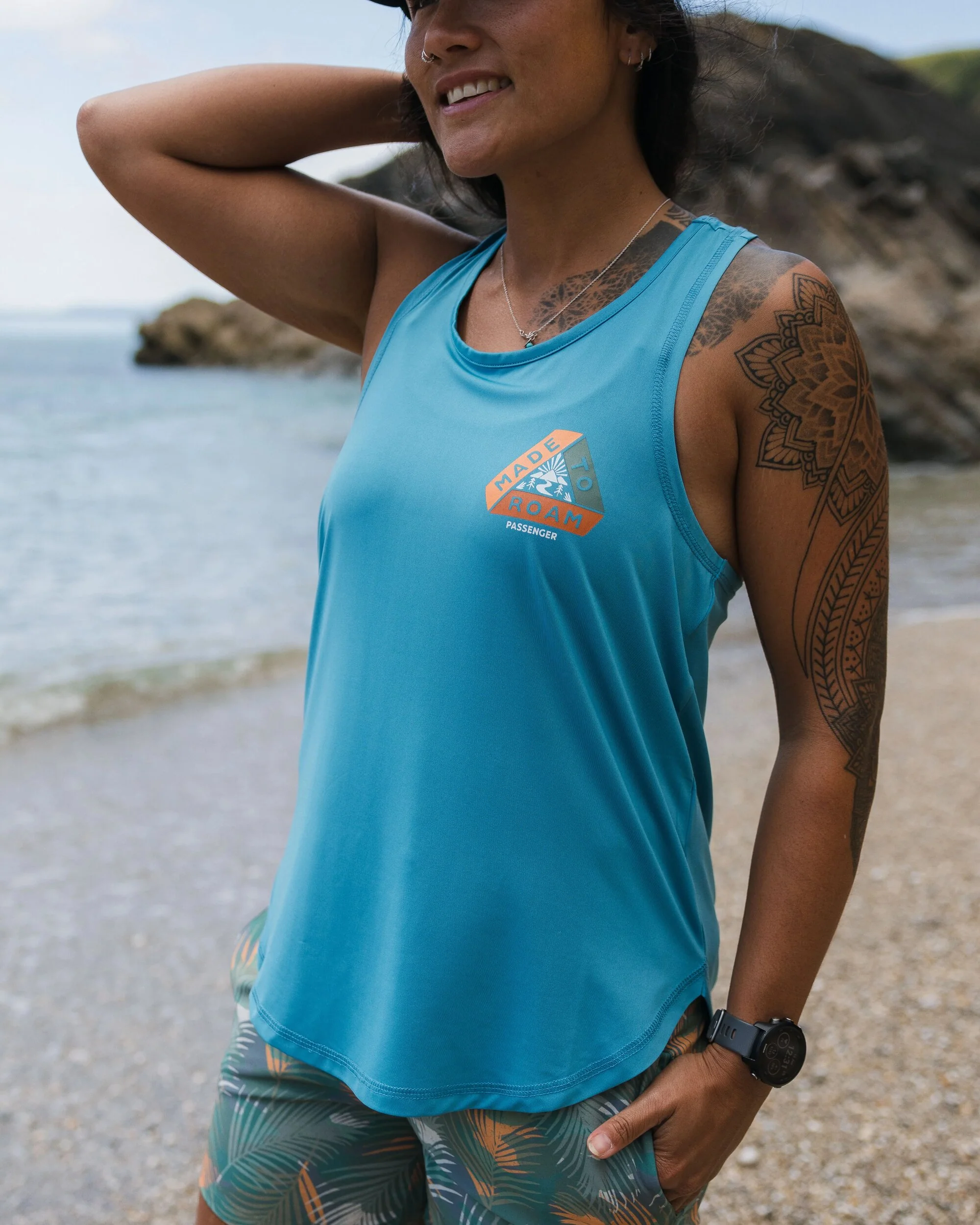 Twist Active Vest - Blue Pool - Image 2