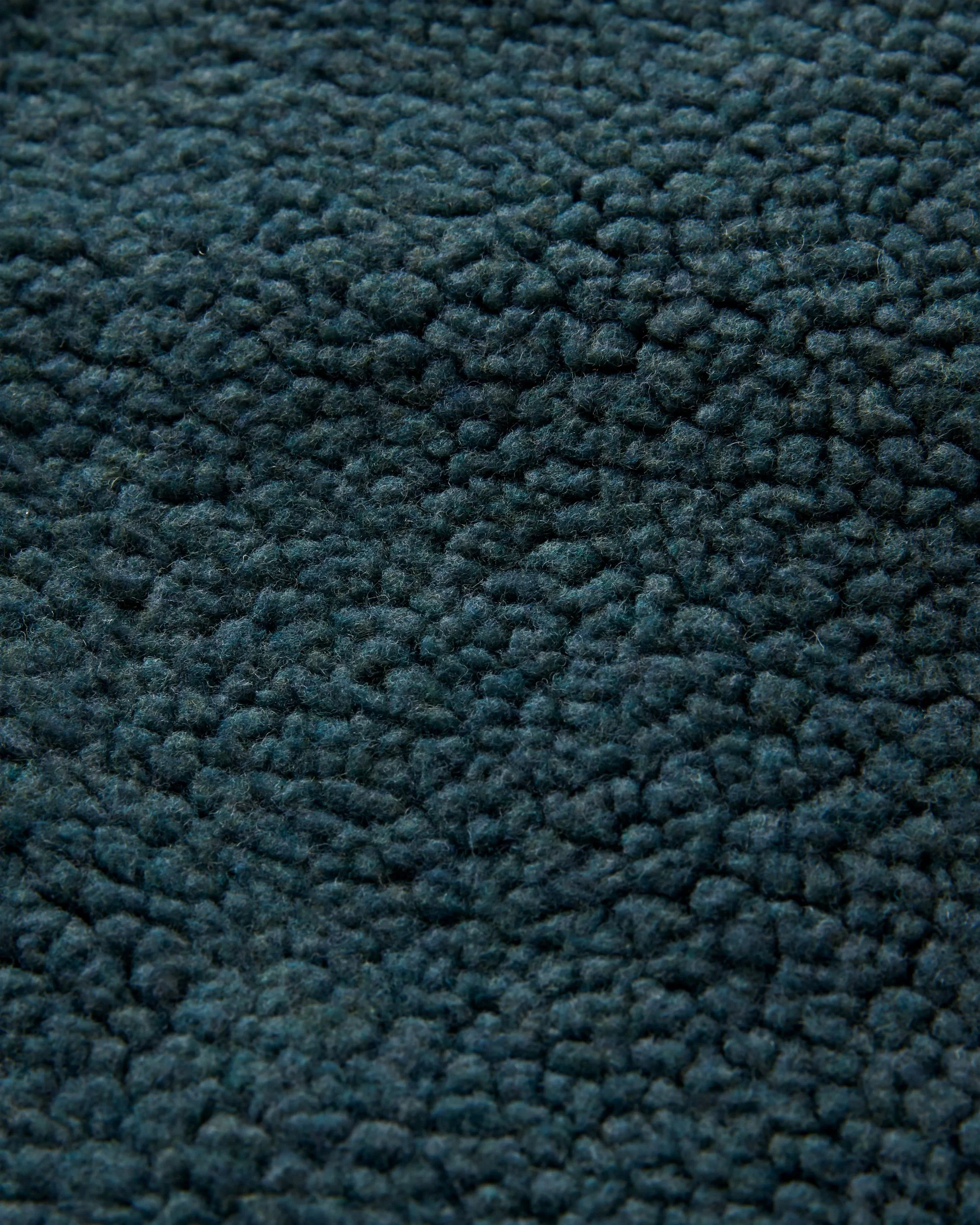 Valiant Deep Pile Fleece - Dark Fern - Image 4