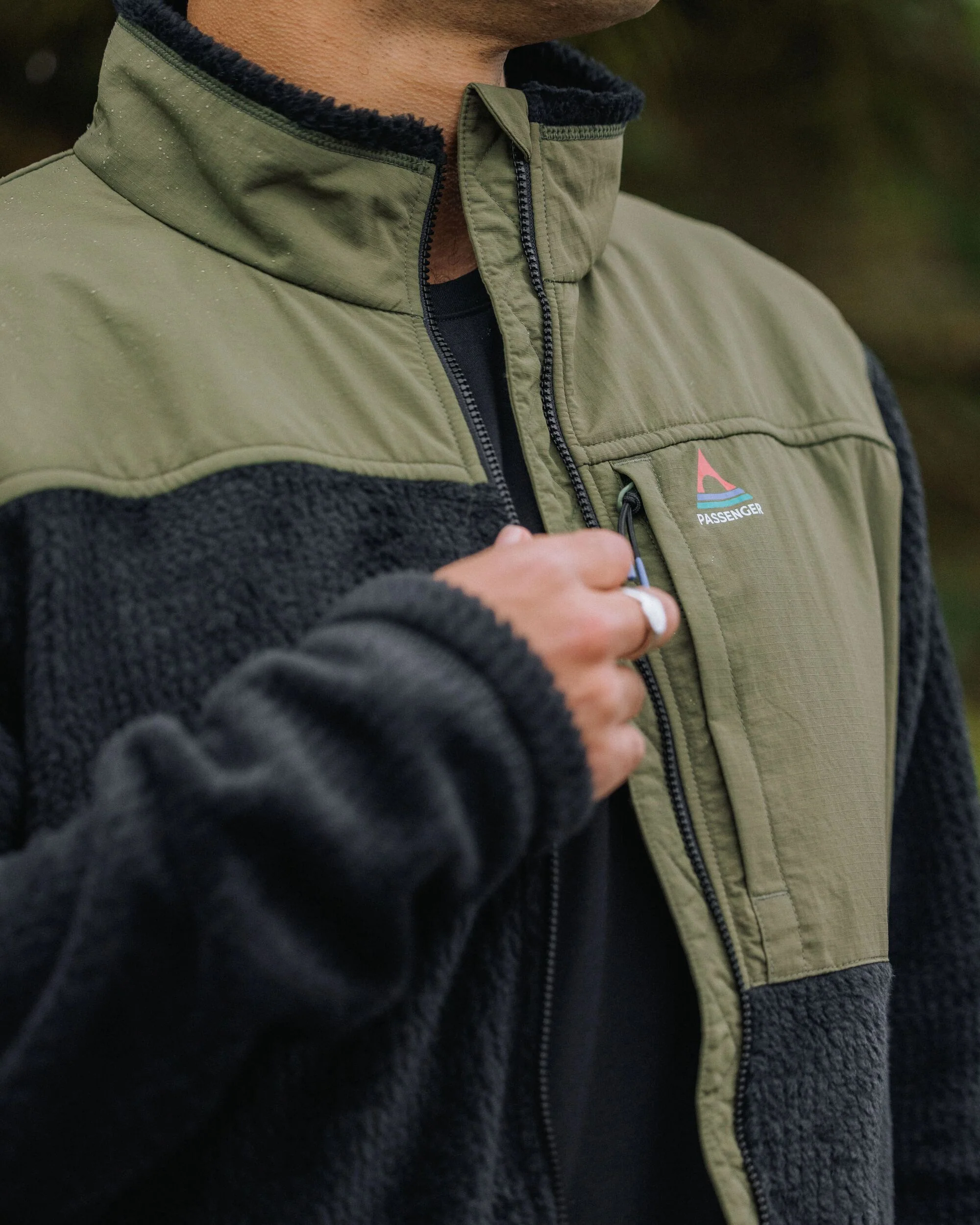 Venturescape Men's Fleece - Black/Khaki - Image 3