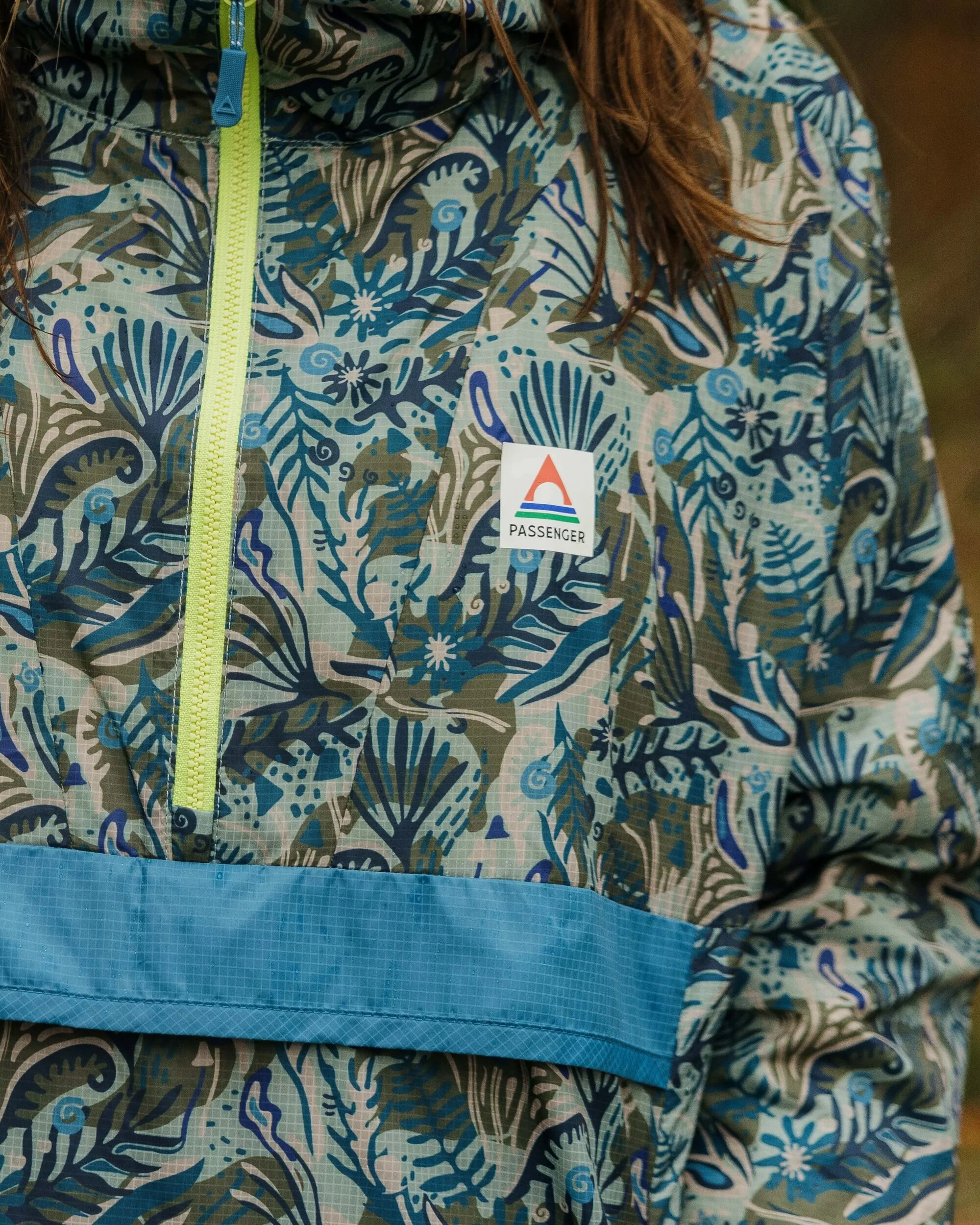 Viento Windshell Anorak - Abstract Seaweed Pistachio - Image 7