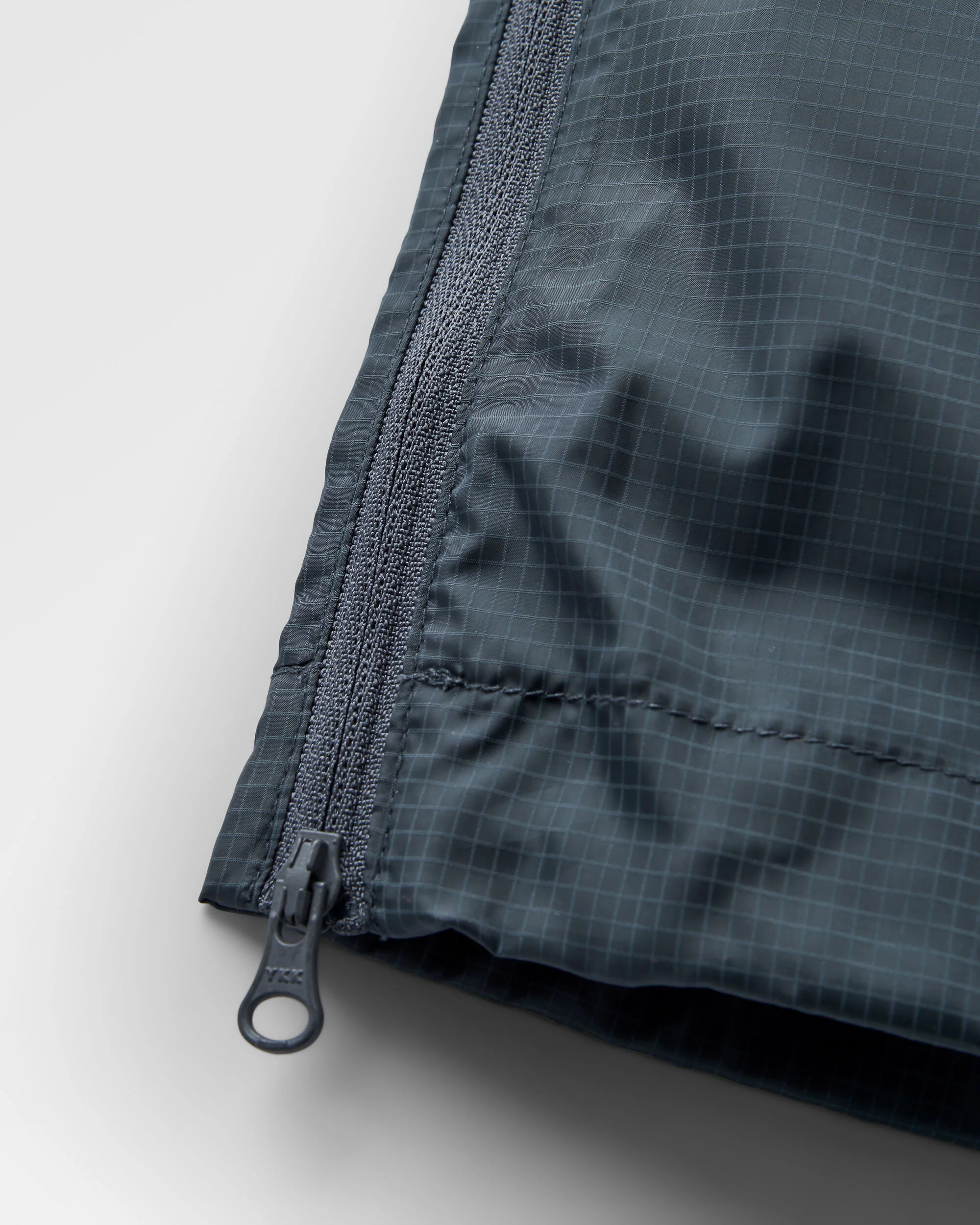 Viento Windshell Trouser - Charcoal - Image 8