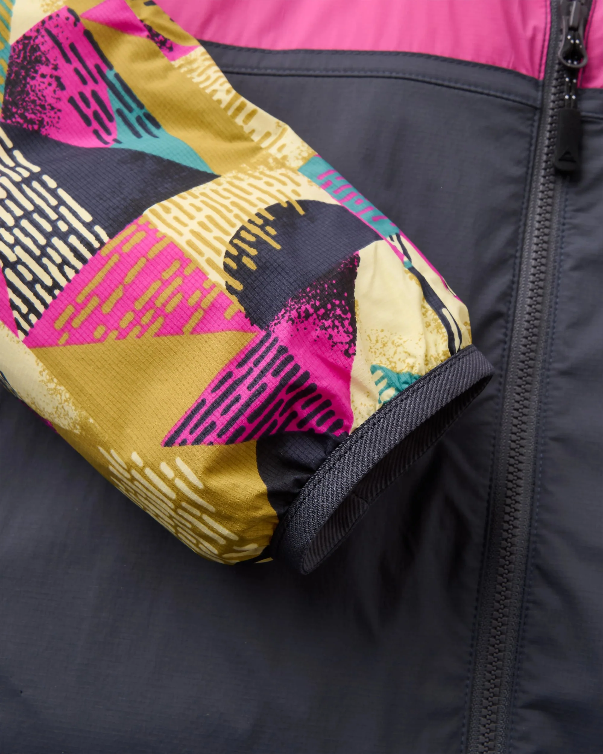 Viento Windshell Jacket - Mosaic Mountain Charcoal - Image 8