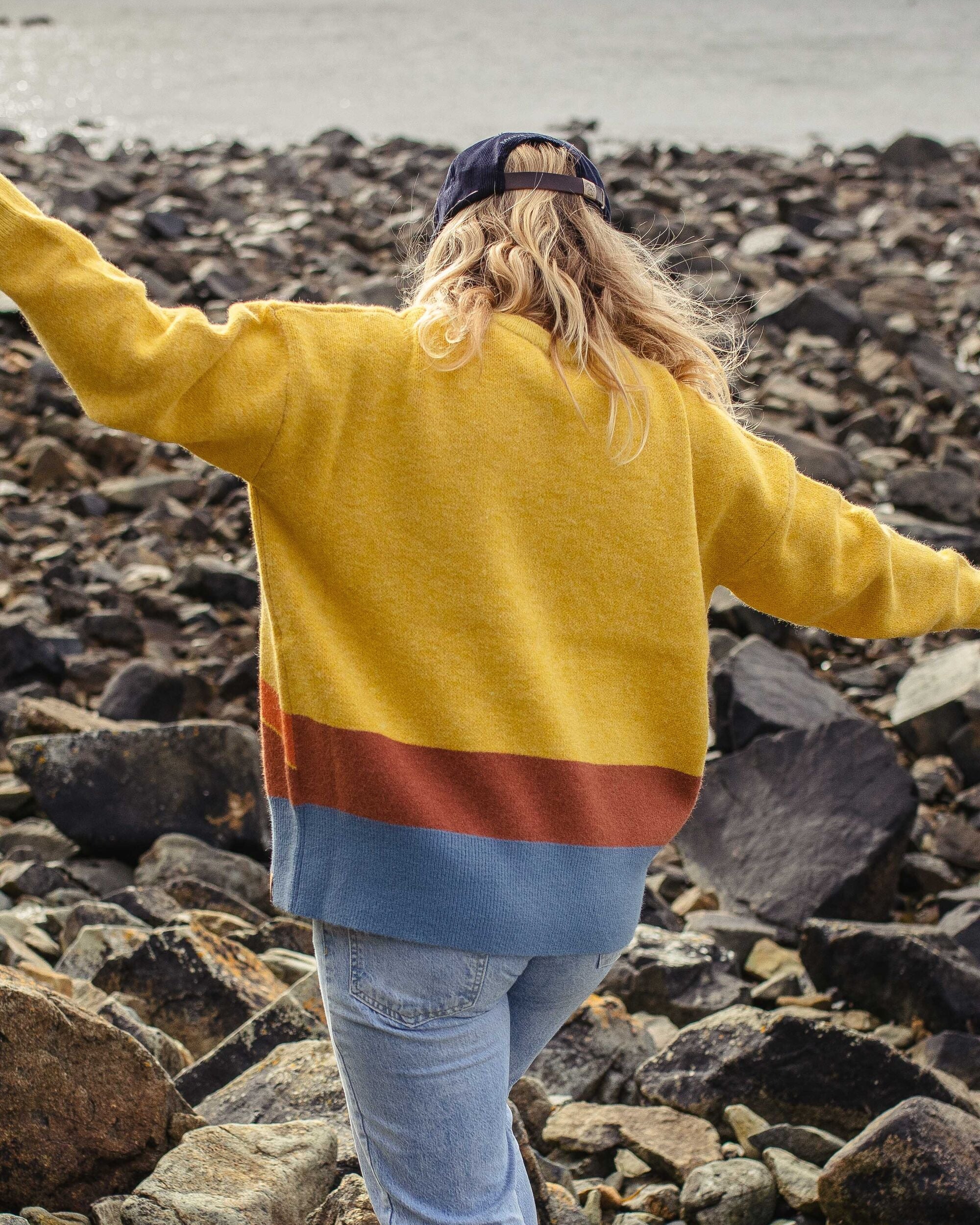 Vista Knitted Jumper - Amber Gold - Image 3
