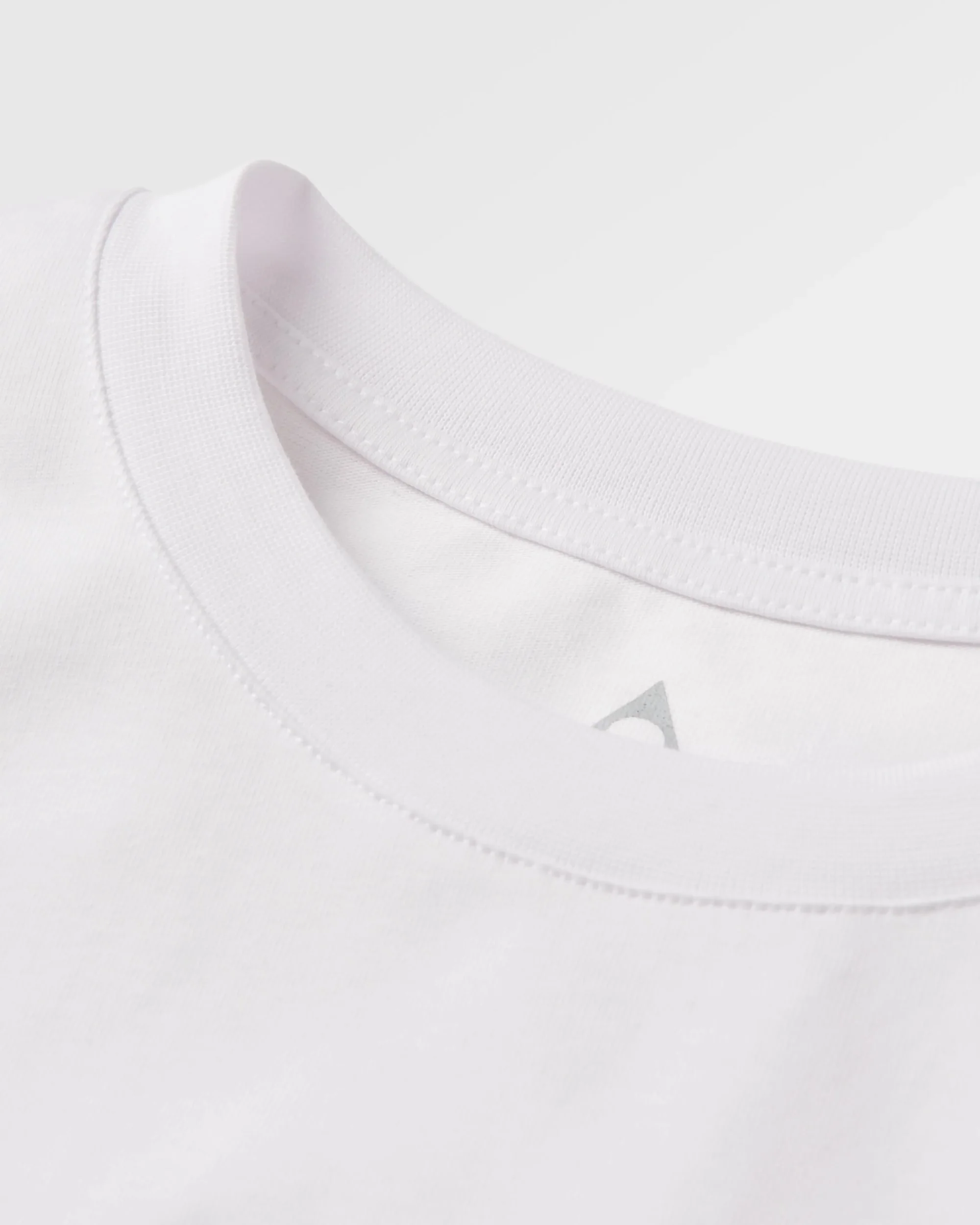 Vita Relaxed Fit T-Shirt - White - Image 8