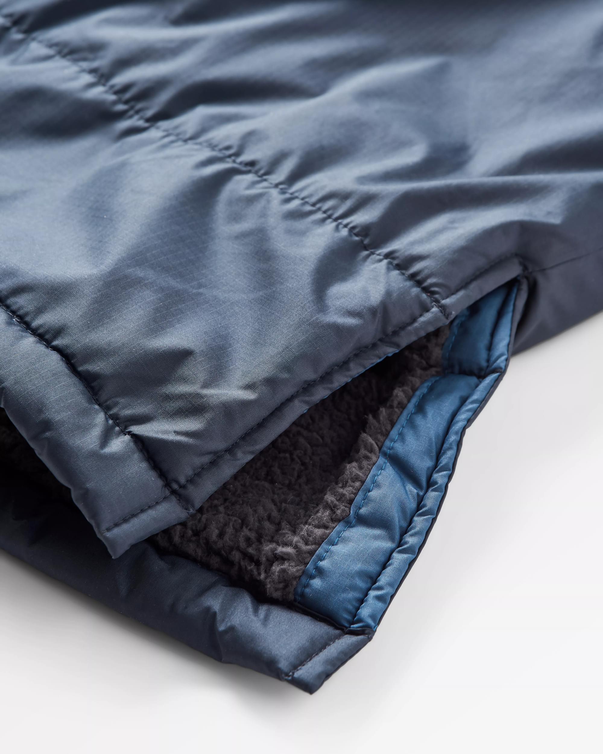 Waves Sherpa Lined Changing Robe - Dark Denim/ Deep Navy - Image 9