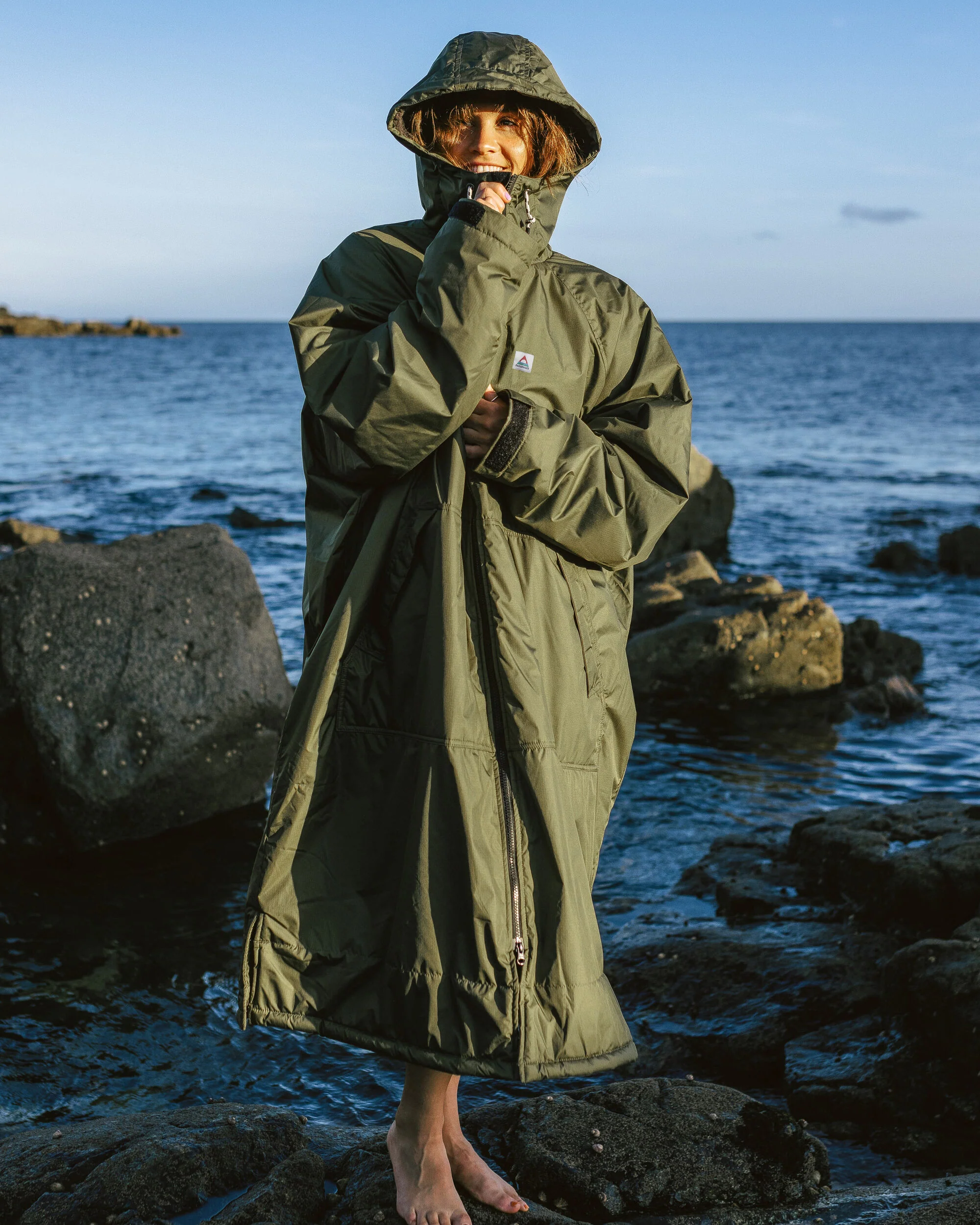 Waves Sherpa Lined Changing Robe - Khaki - Image 5