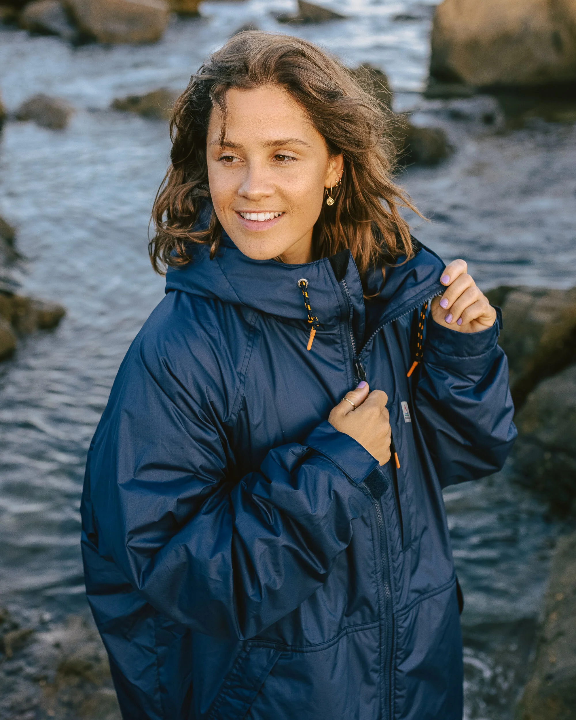 Waves Sherpa Lined Changing Robe - Rich Navy - Image 3
