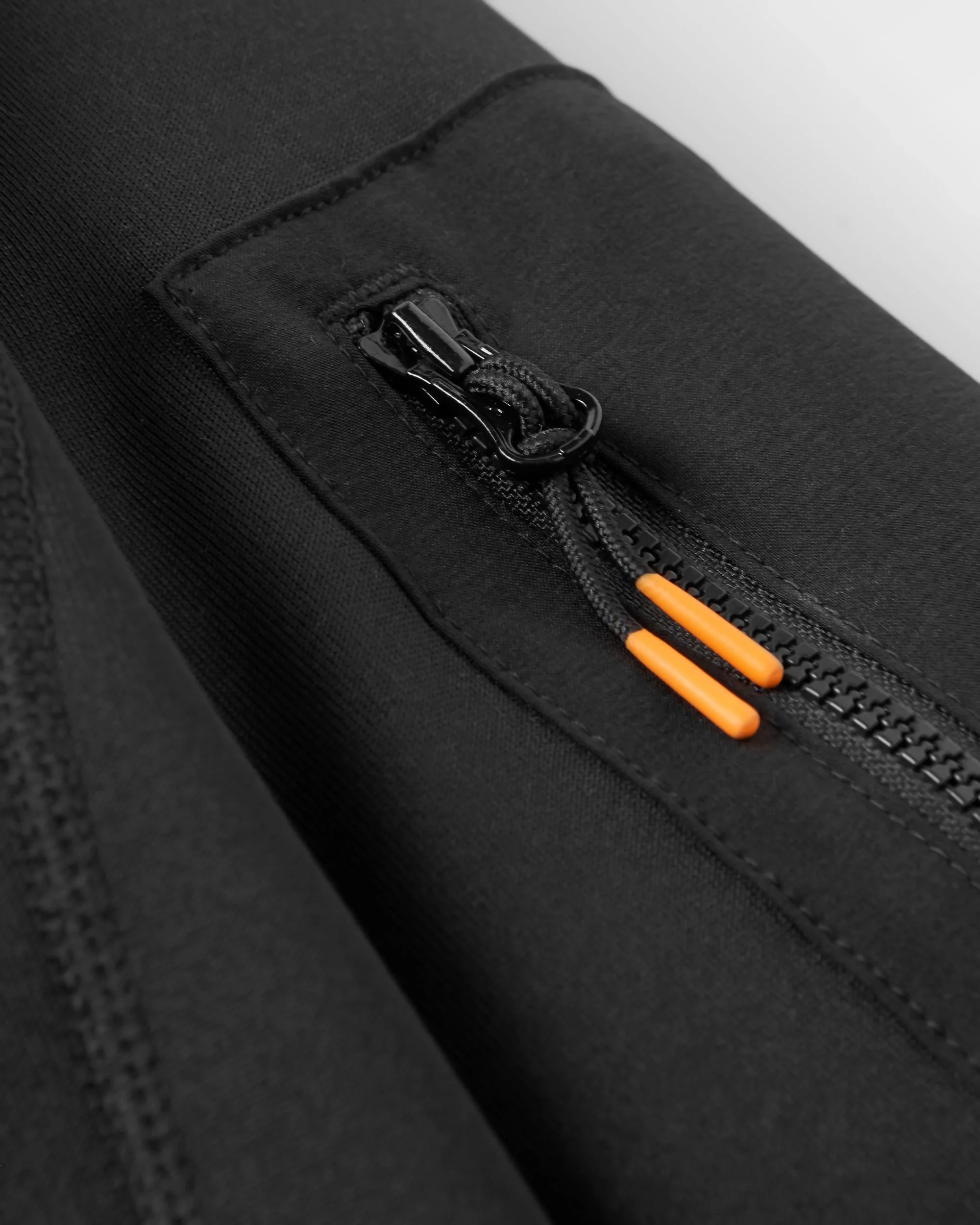 Wintergreen Polartec® Fleece Pullover - Black - Image 9
